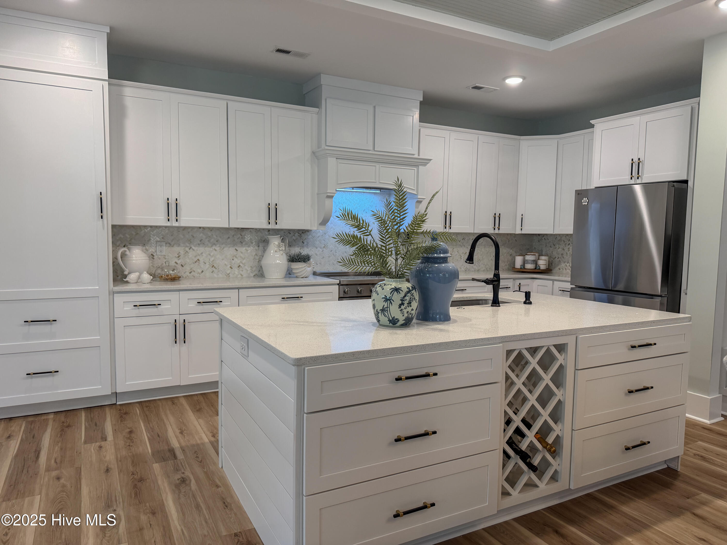 100546436 | Photo 19