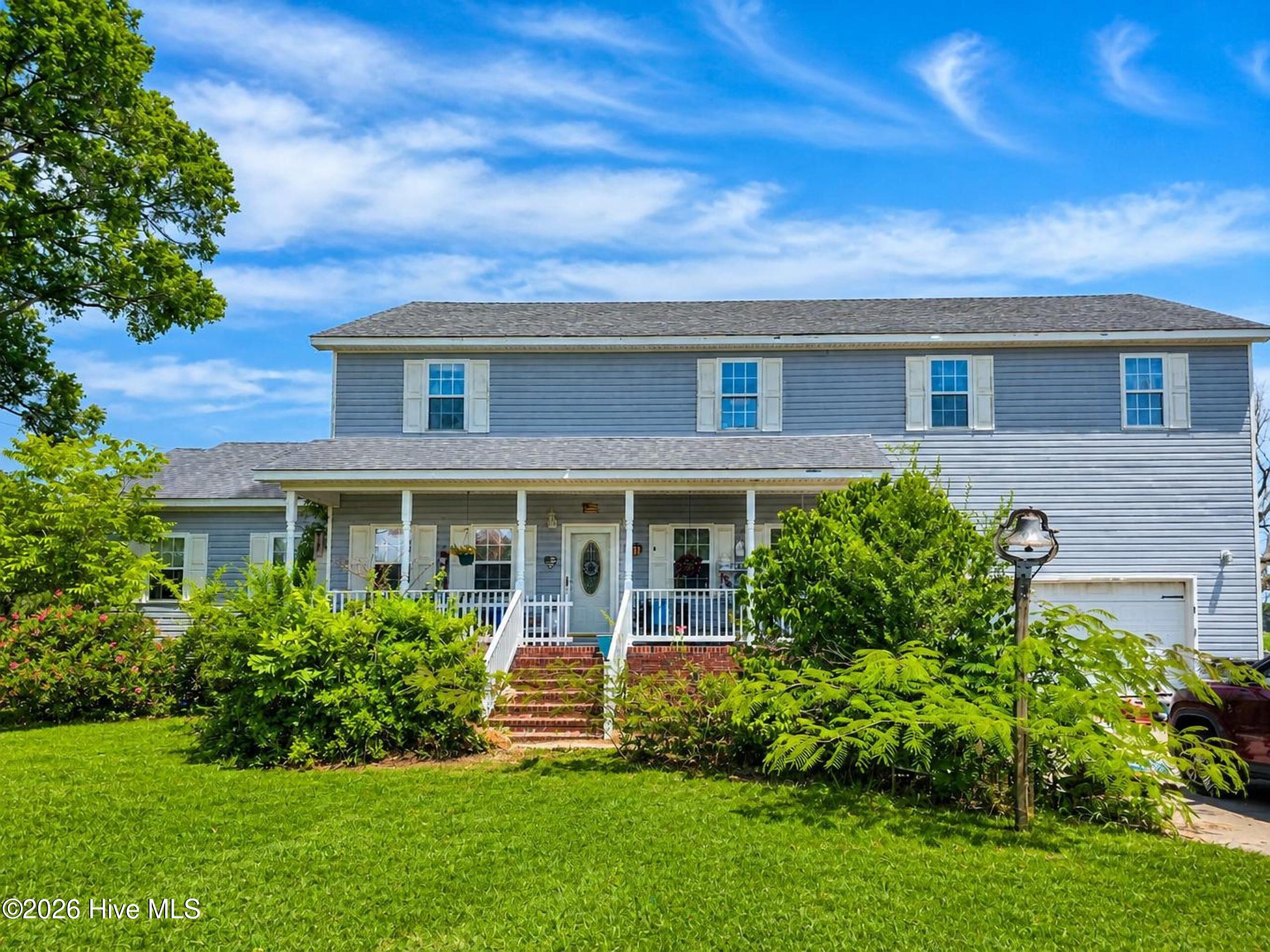 Featured listings Featured listings