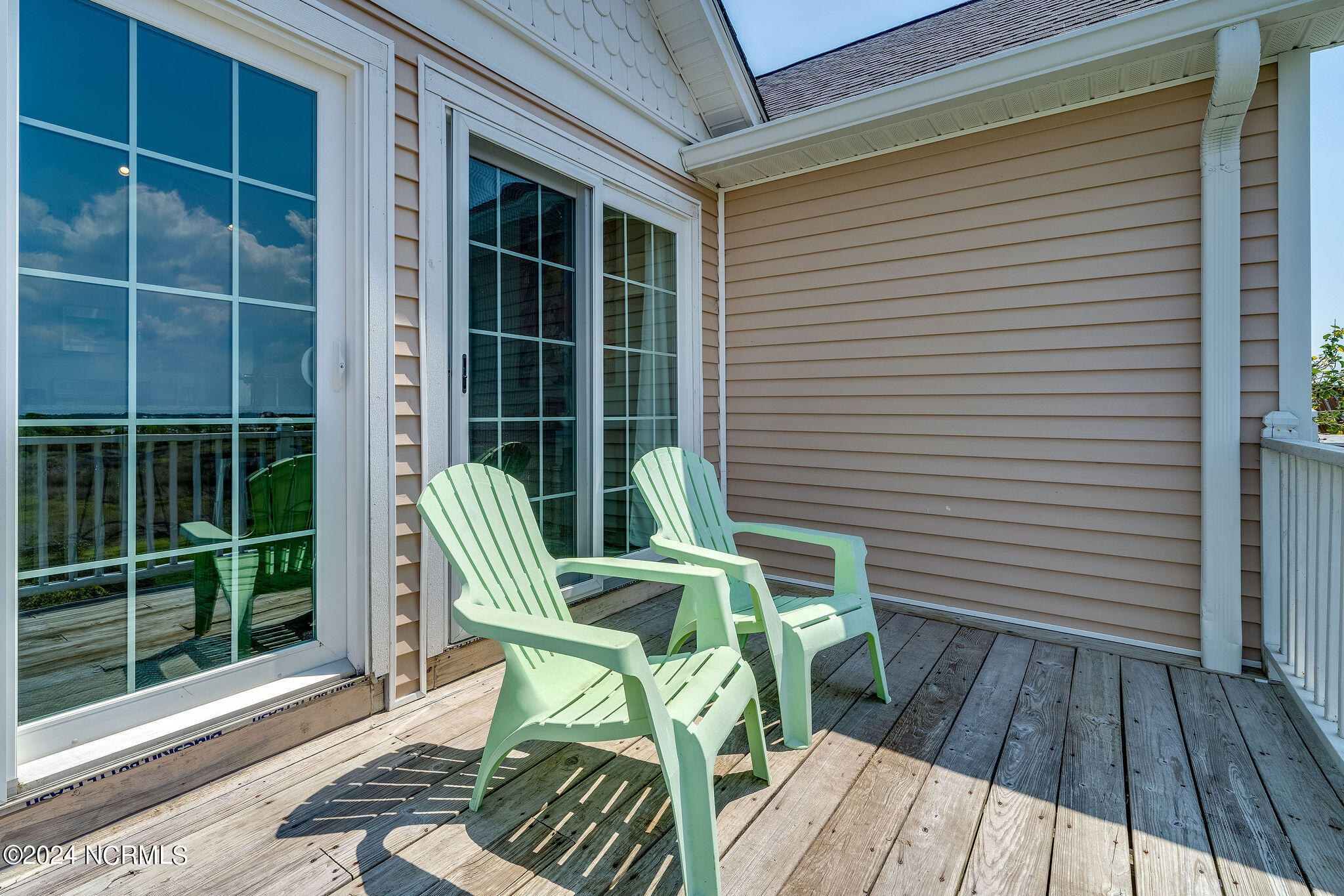 100468646 | Photo 28