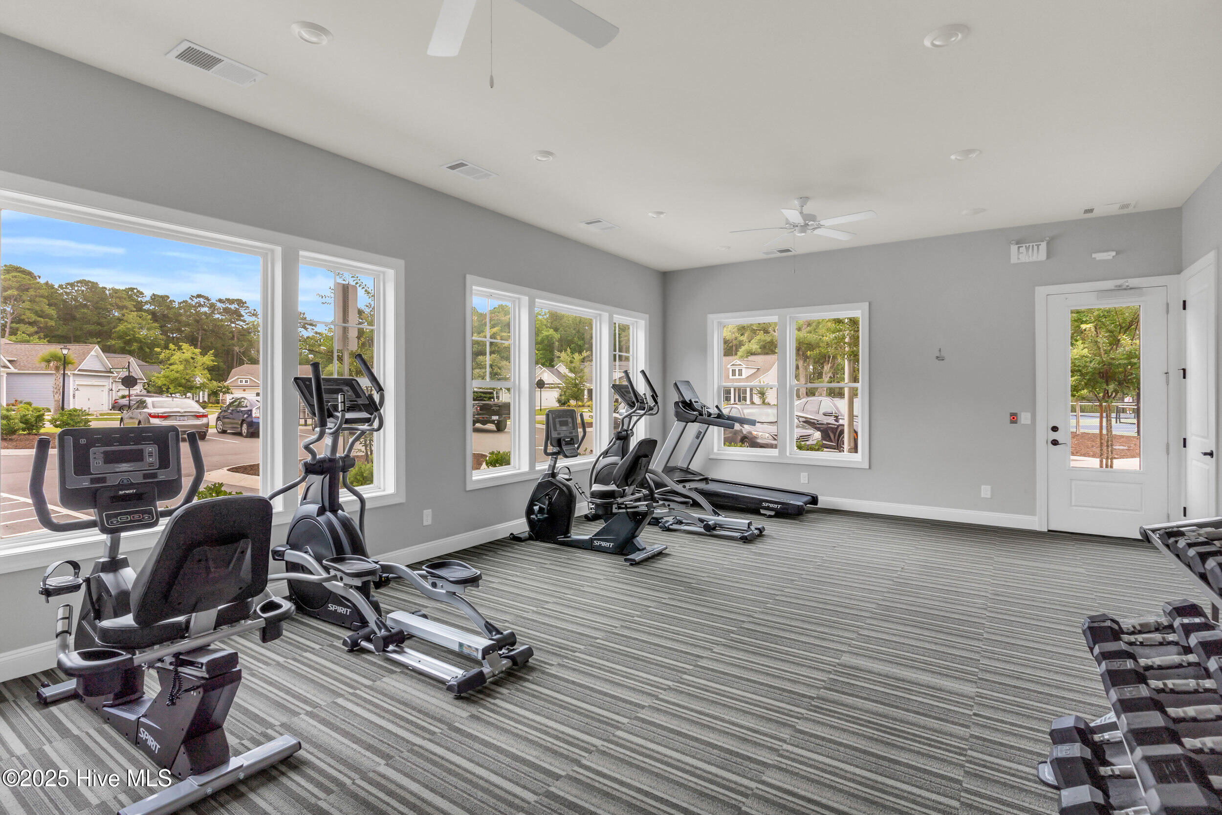 100514304 | Photo 50