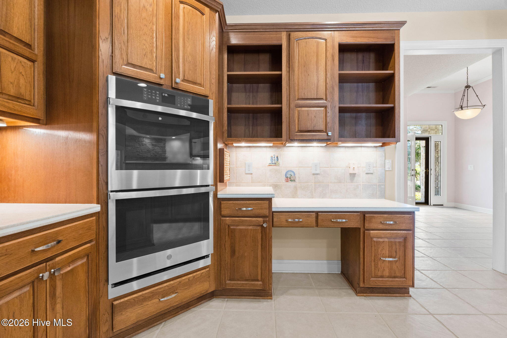 100567537 | Photo 23