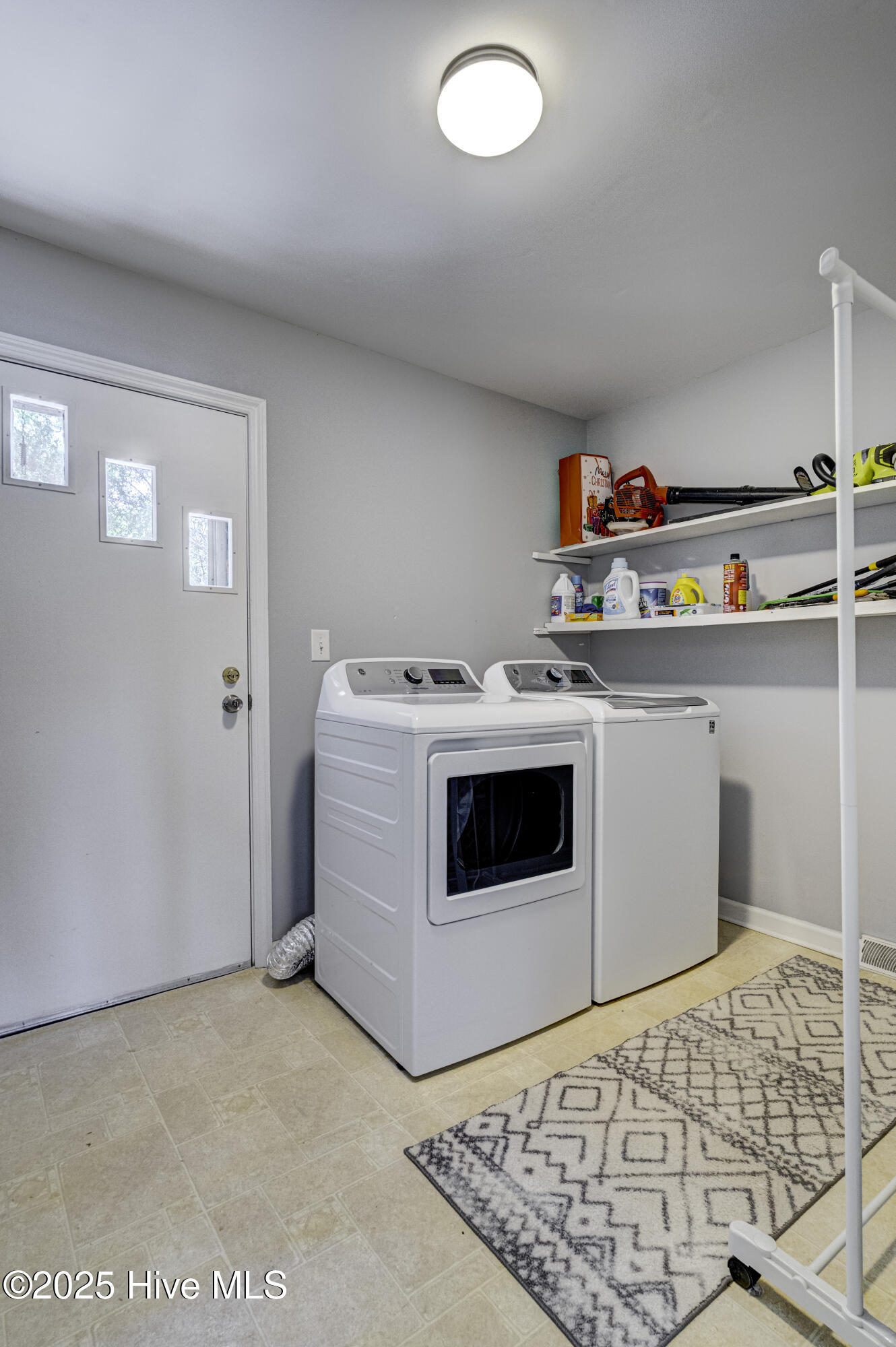 100525965 | Photo 29