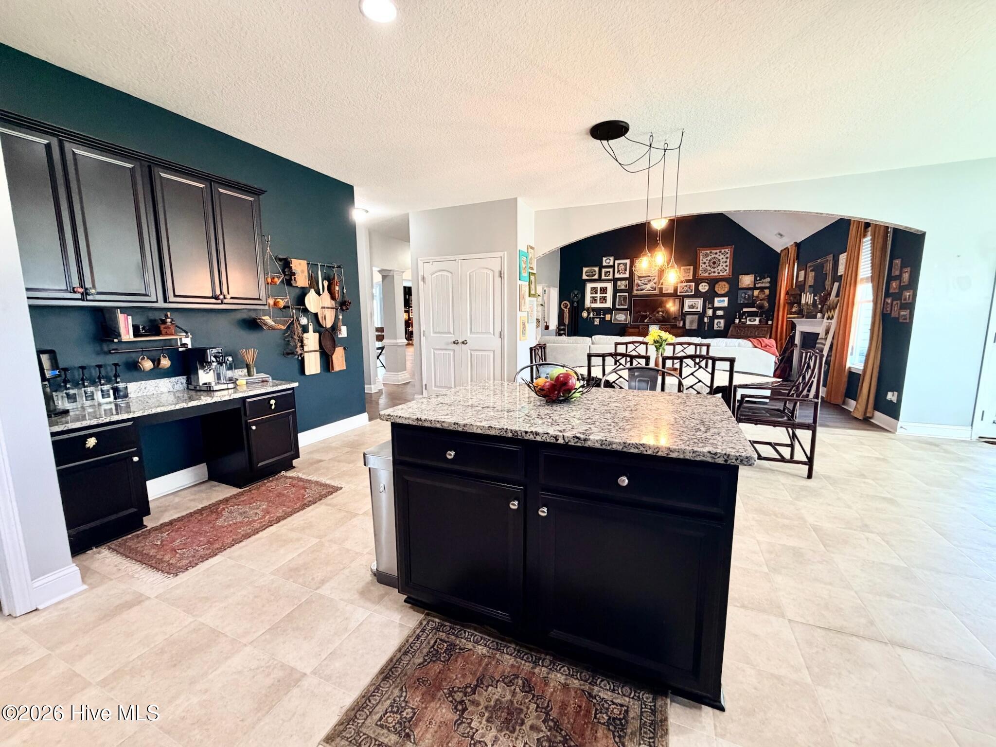 279 Southwest Plantation Drive,Maple Hill