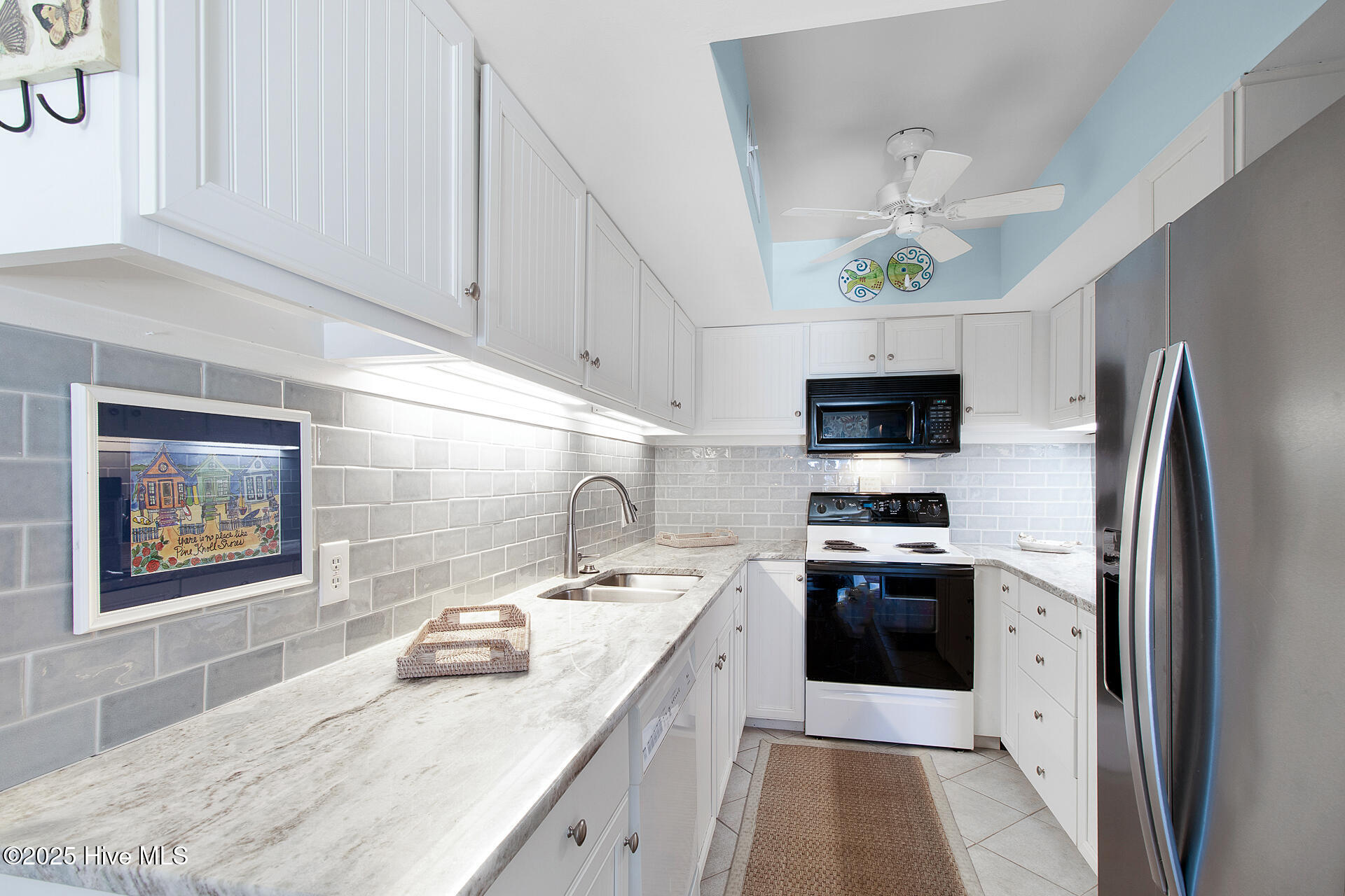 Homes for sale in Pine Knoll Shores, NC | 545 Salter Path Rd #B-3 Ocean Grove, Pine Knoll Shores, NC 28512 | MLS# 100541333