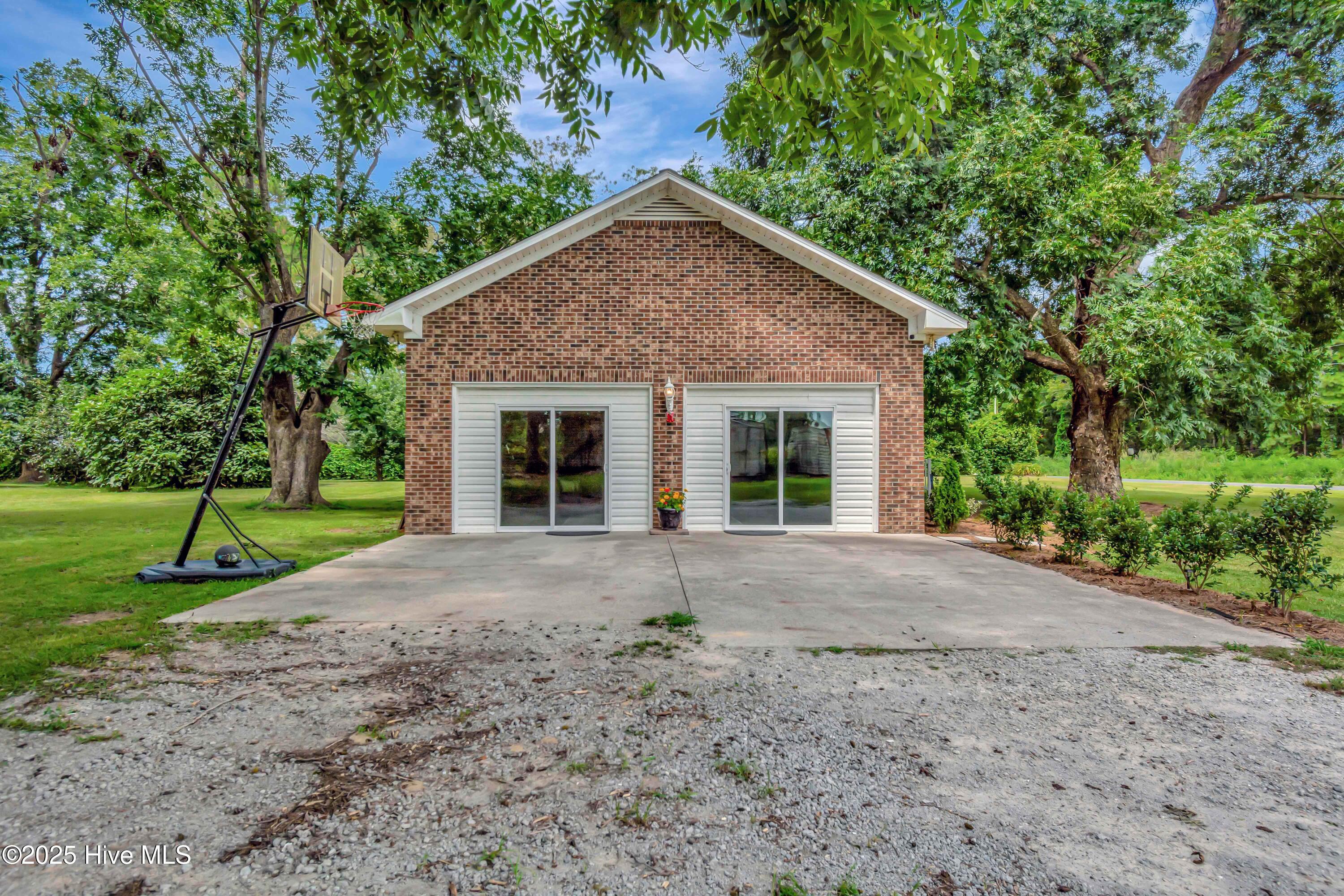 100523572 | Photo 34