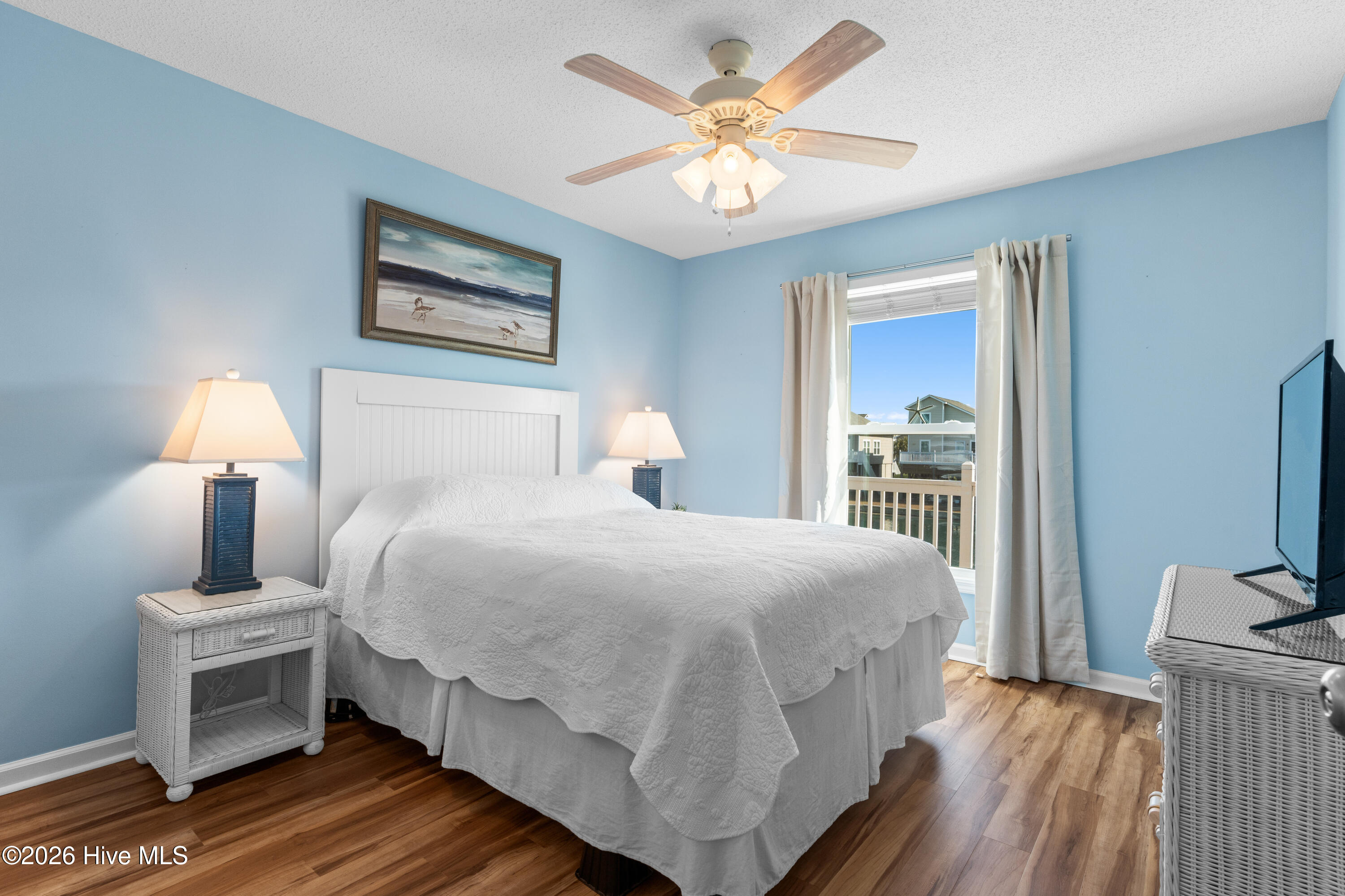 100560754 | Photo 41