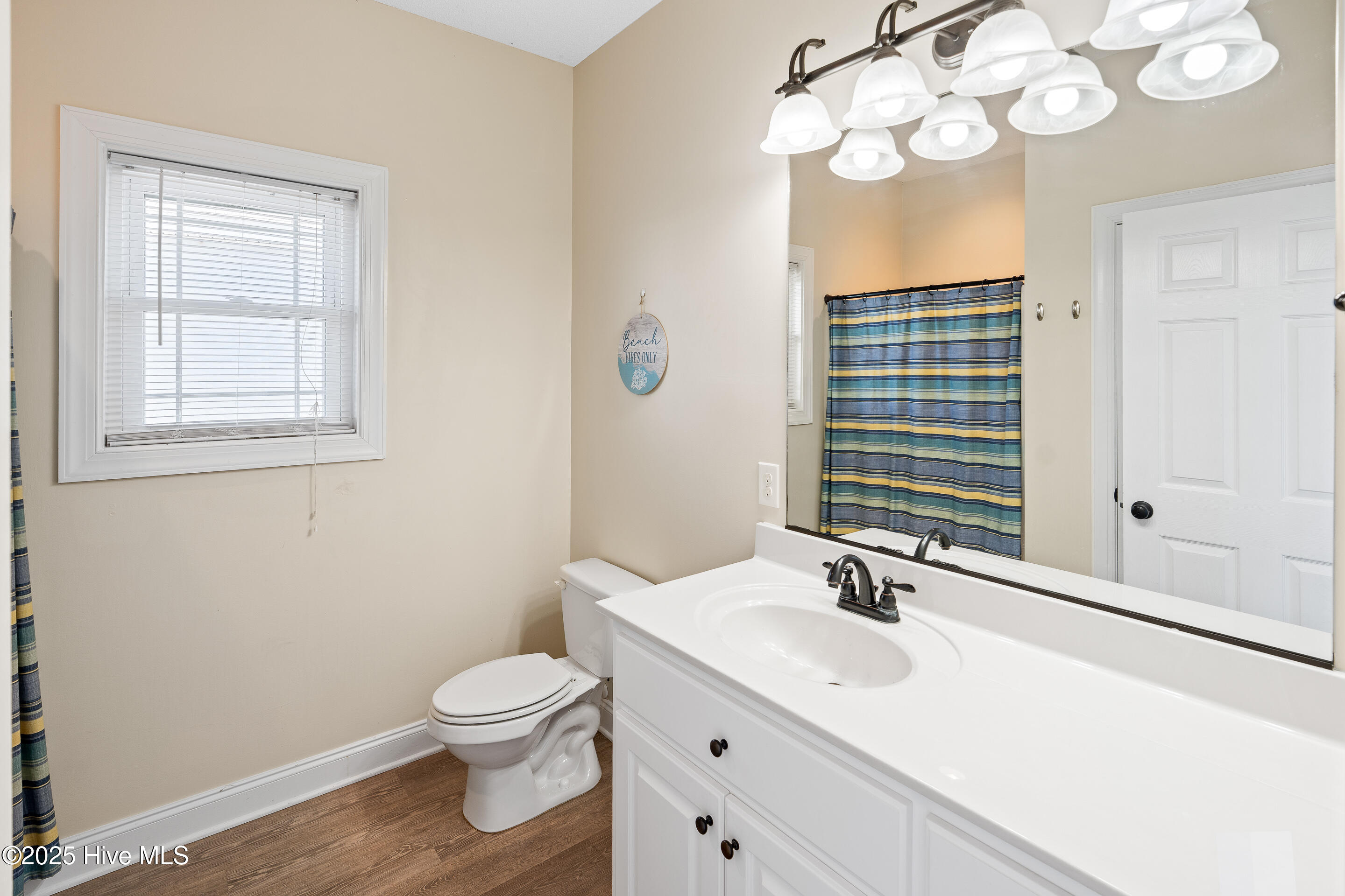 100539314 | Photo 31