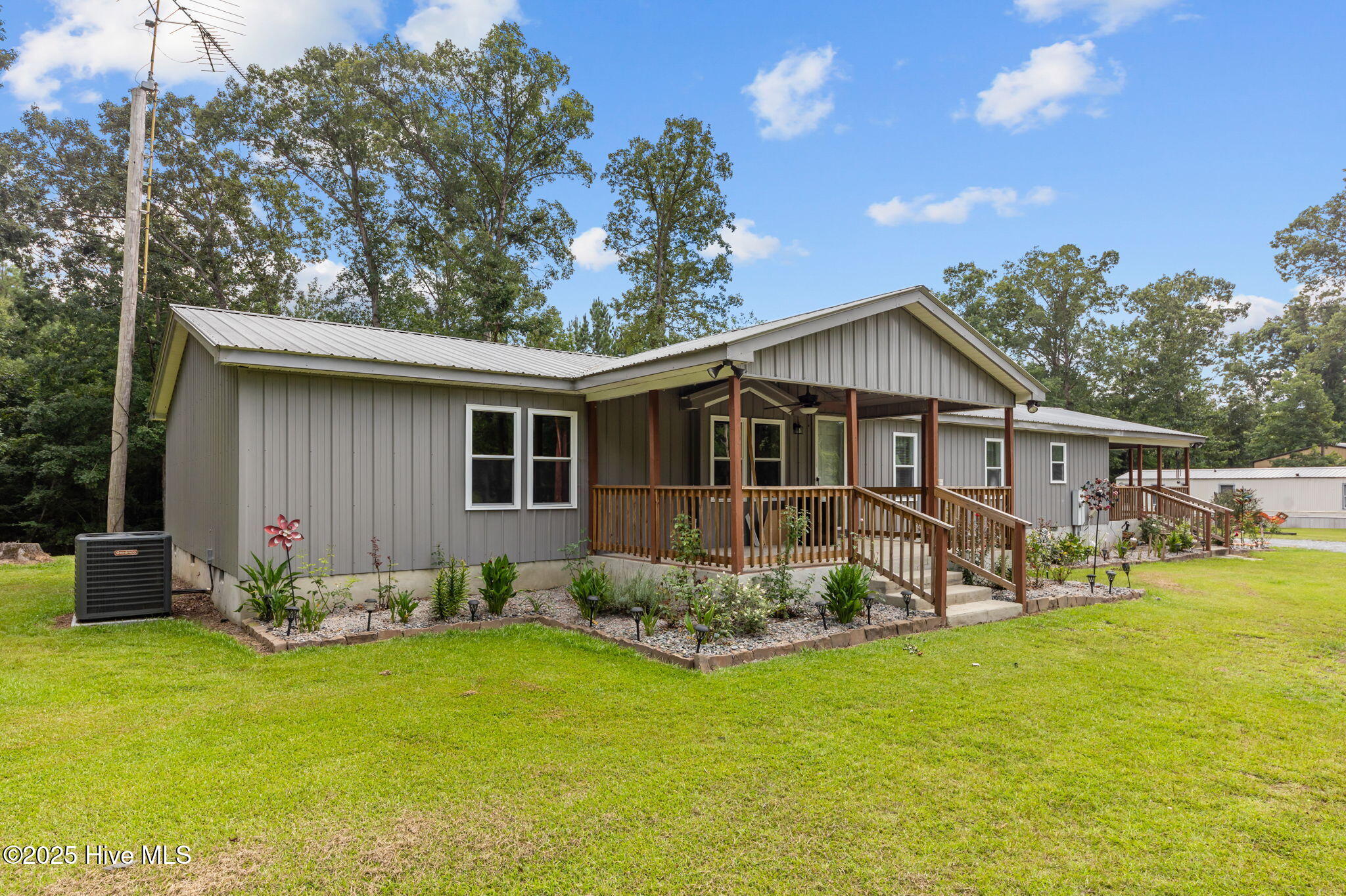 Homes for sale in Carthage, NC | 323 Mccrimmon Rd, Carthage, NC 28327 | MLS# 100524672