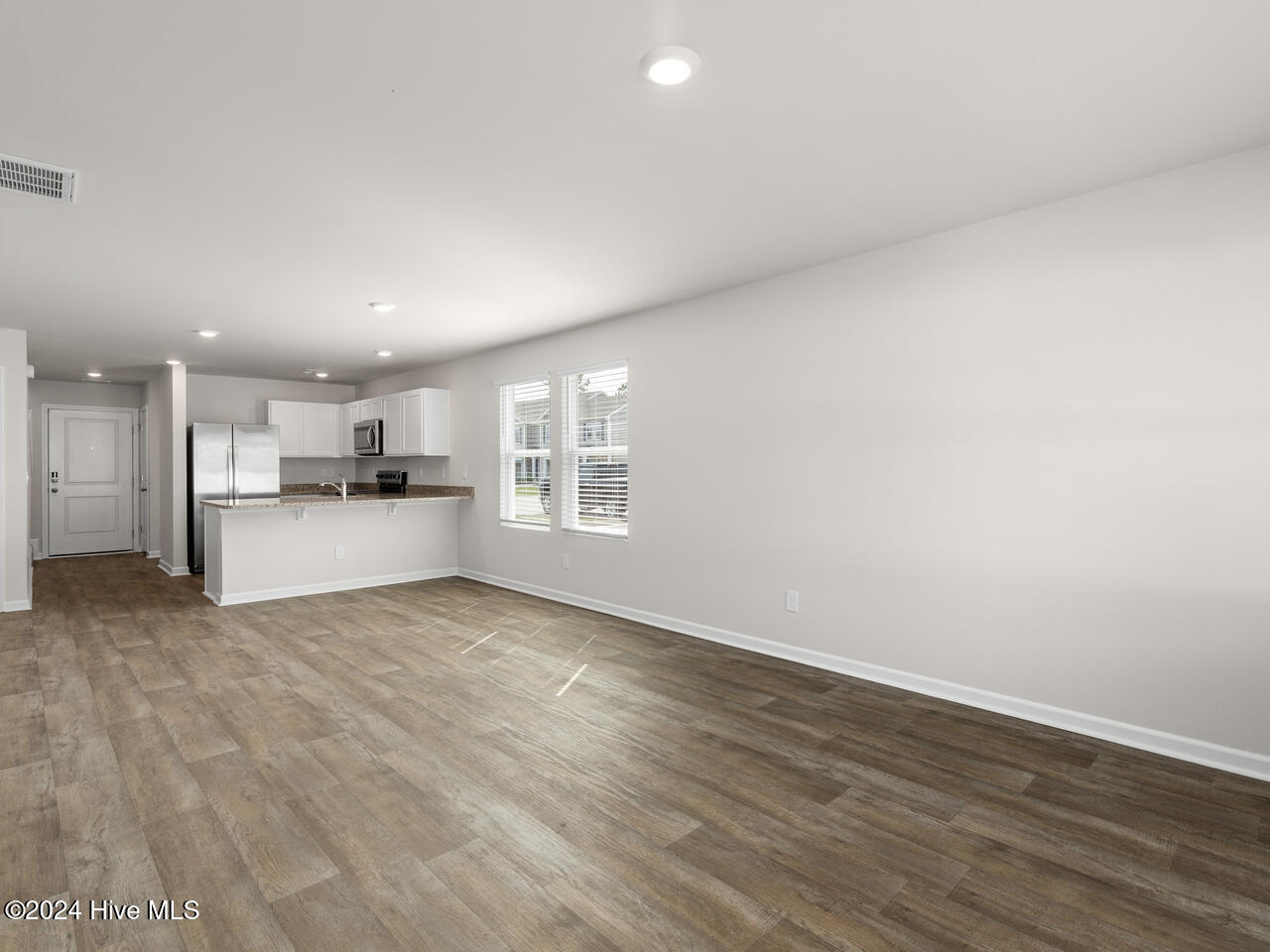 100553110 | Photo 17