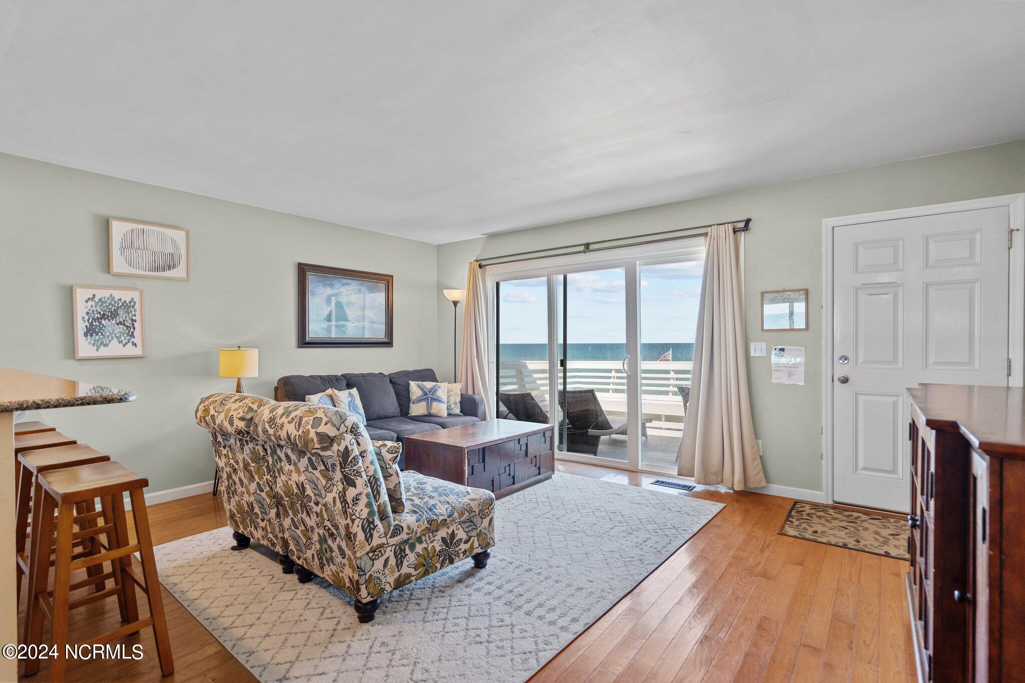 1308 Carolina Beach Avenue N 3a, Carolina Beach, NC 28428 – photo 8: 43-web-or-mls-DSC09861