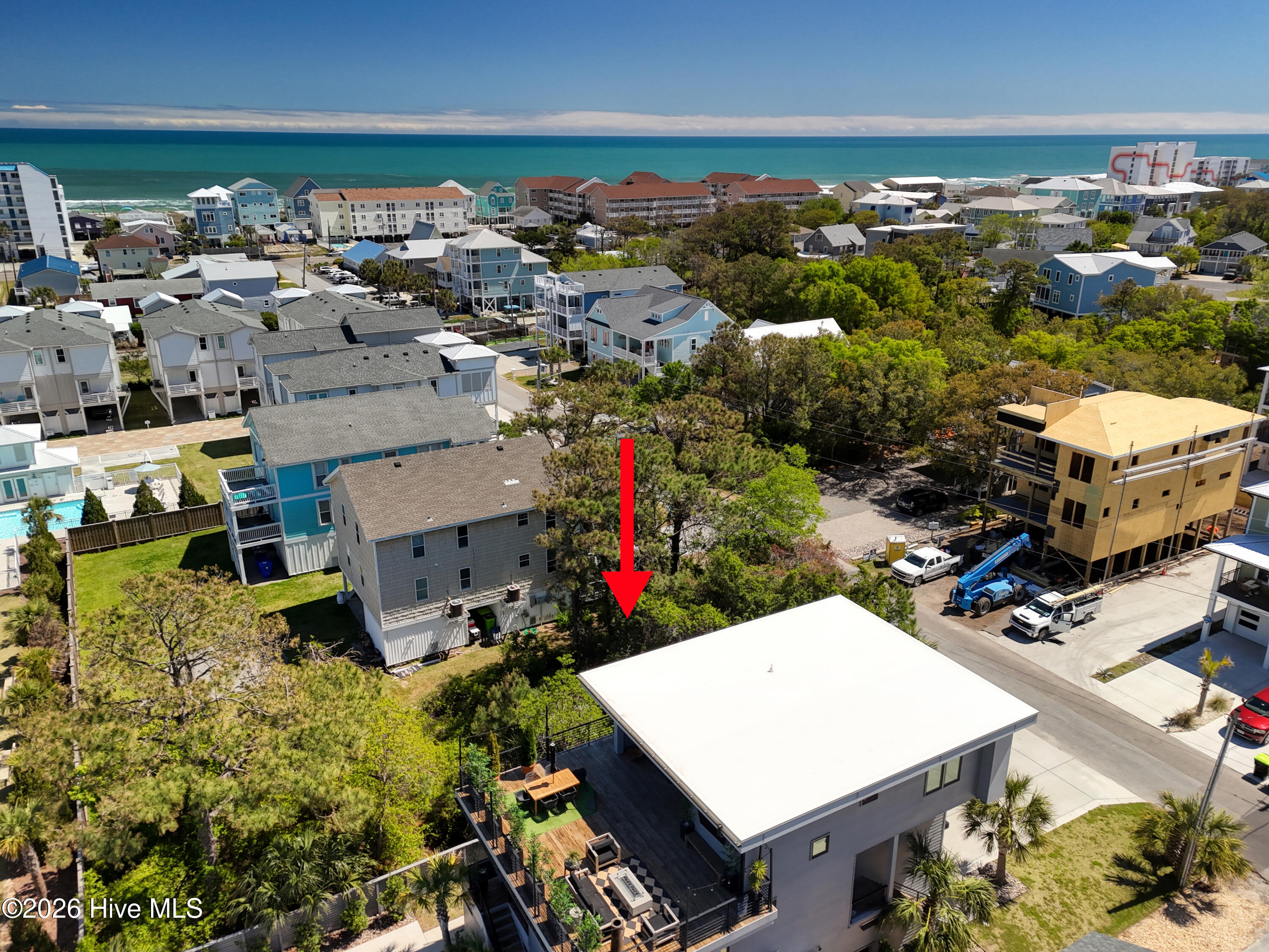 100567772 | Photo 19