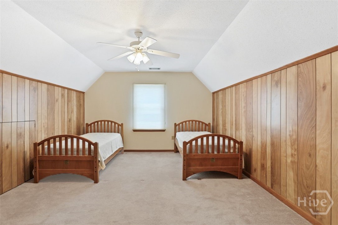 221 Lakeshore Drive