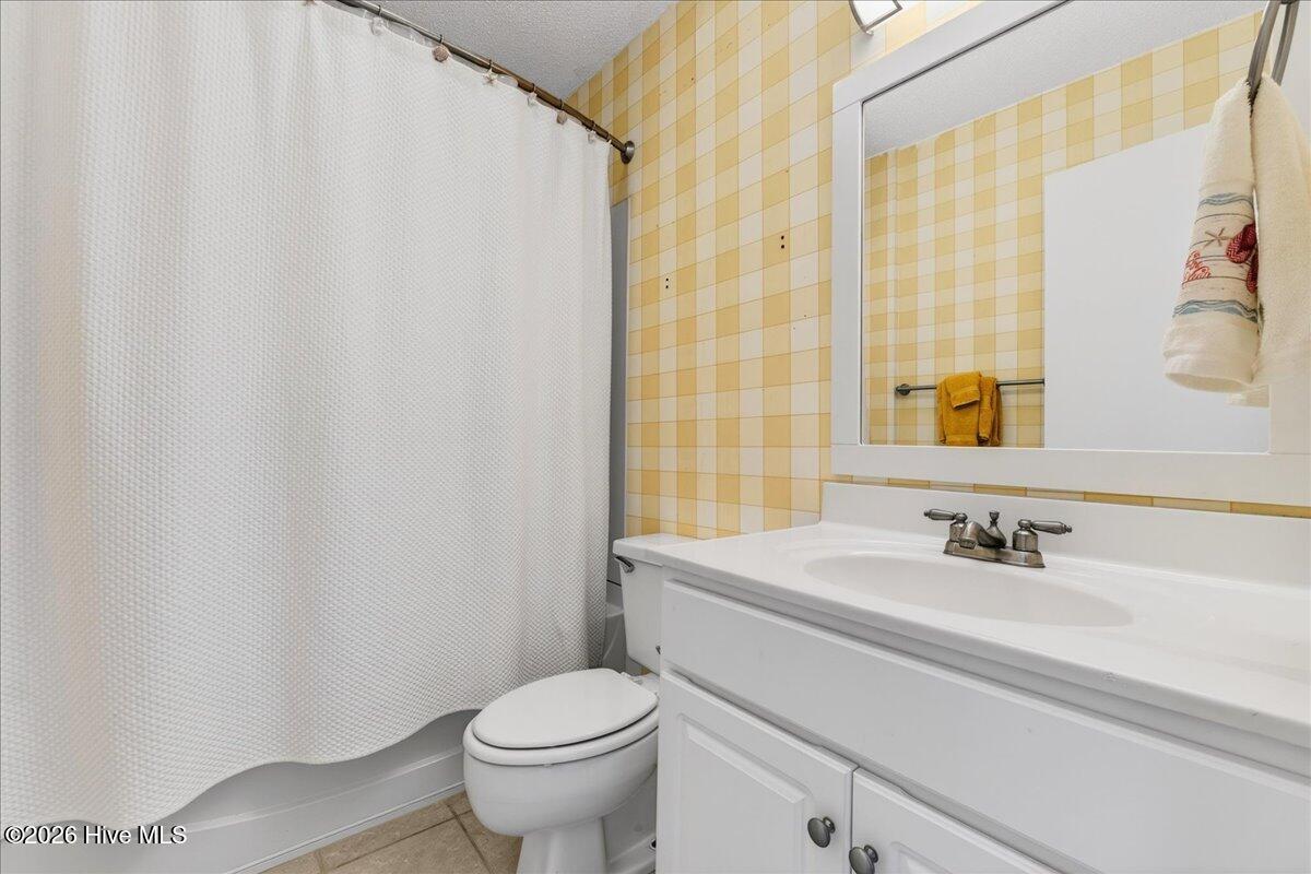 100549520 | Photo 18