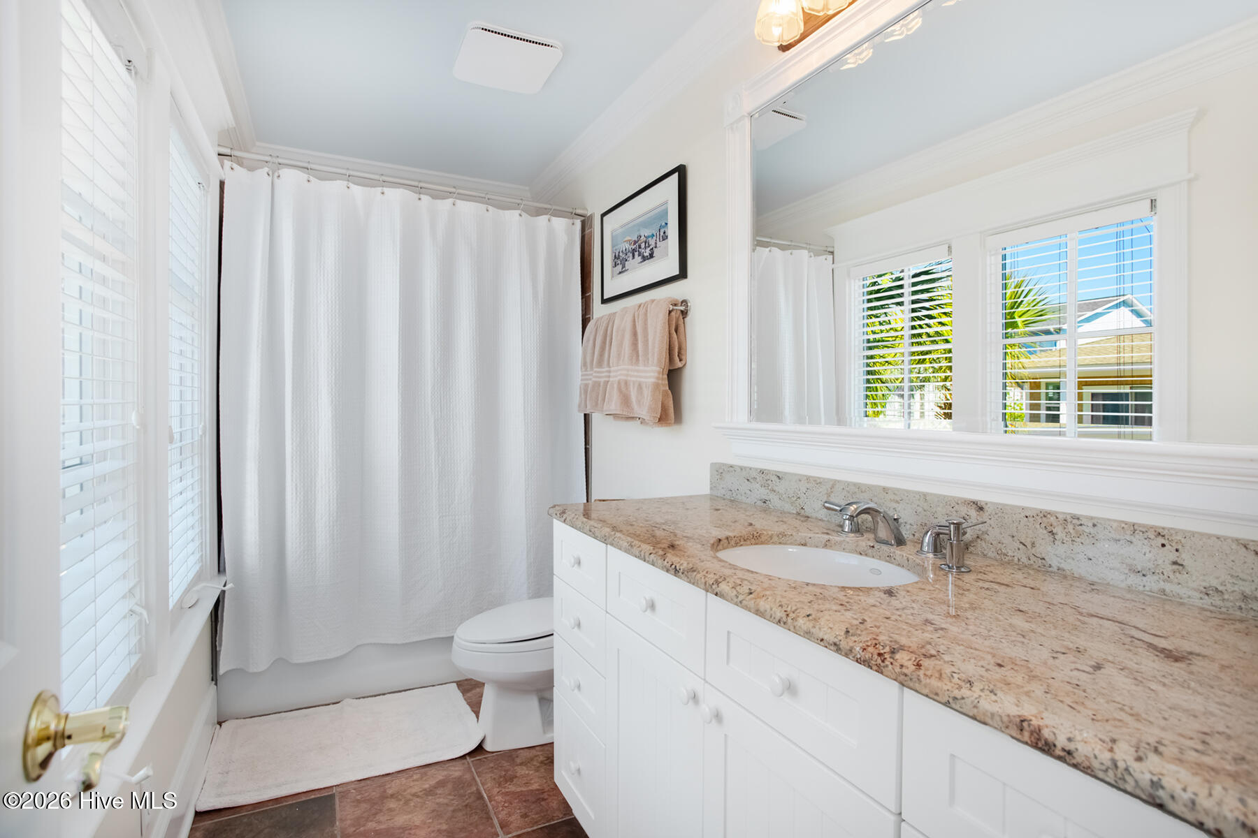 100559523 | Photo 46