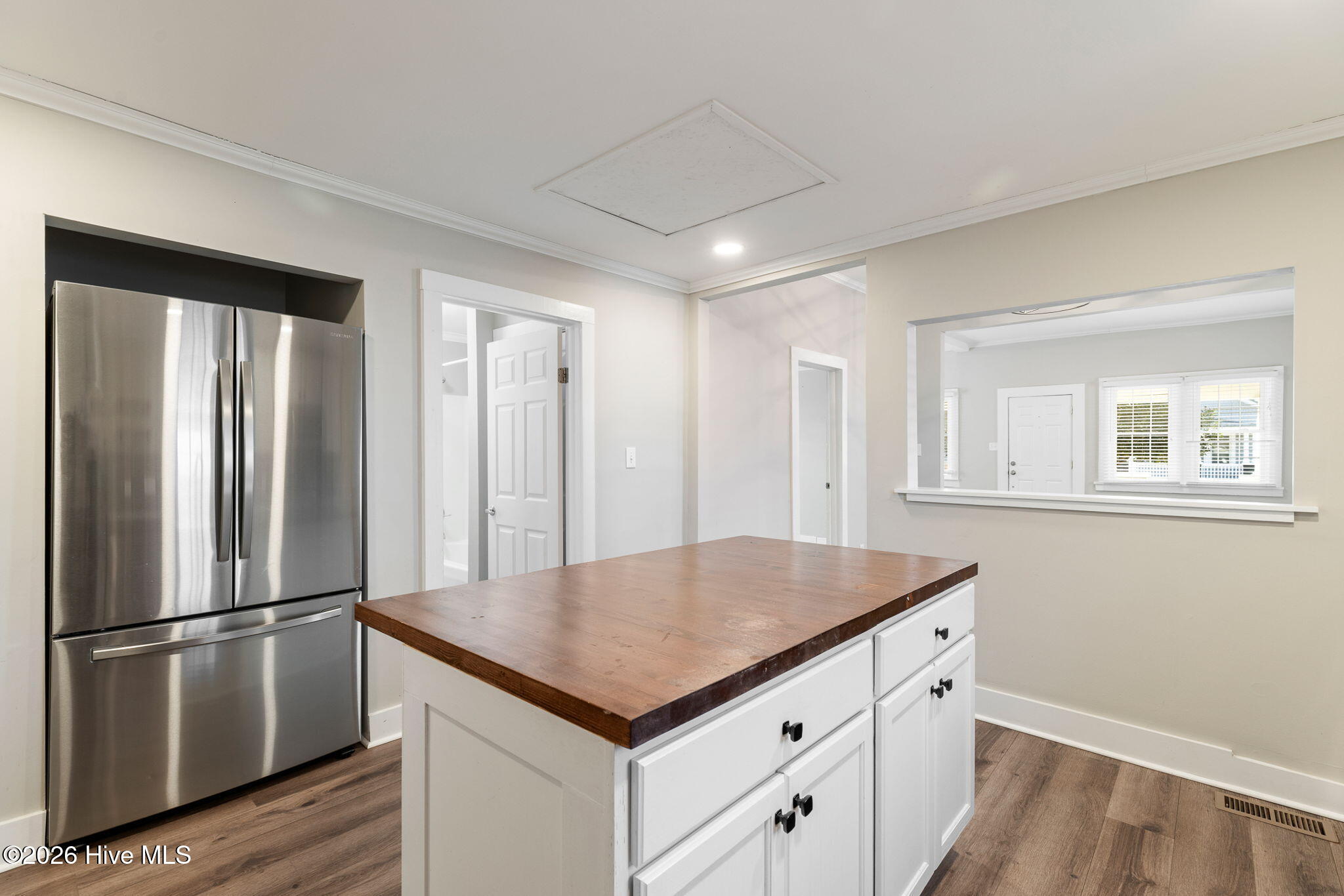 100551383 | Photo 22