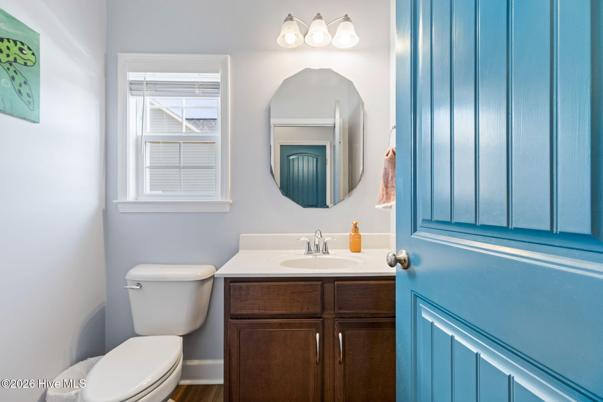 100550782 | Photo 28