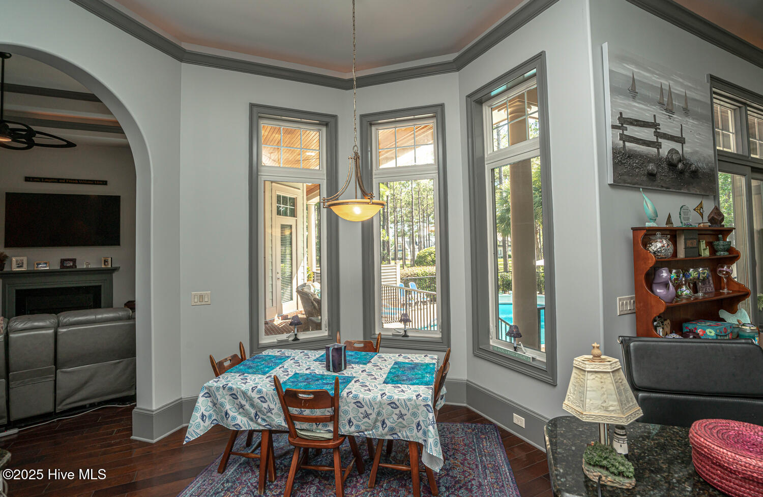 100554375 | Photo 15