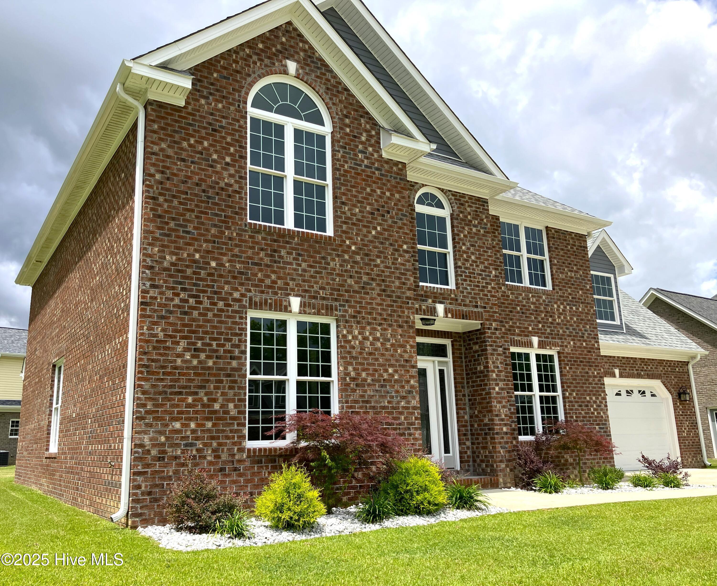 100514031 | Photo 18