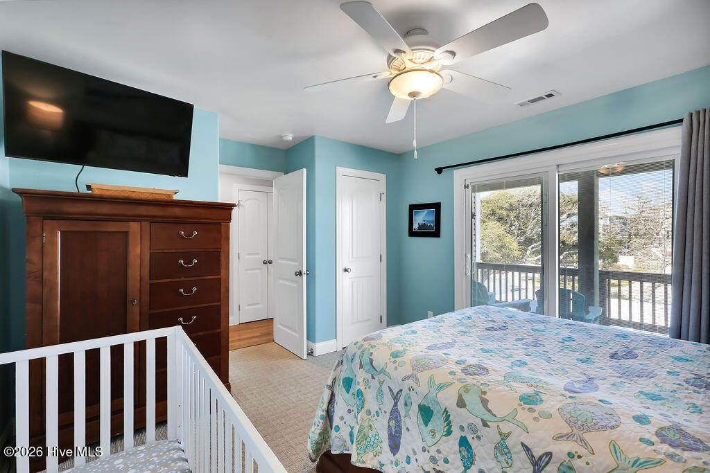 100565368 | Photo 12