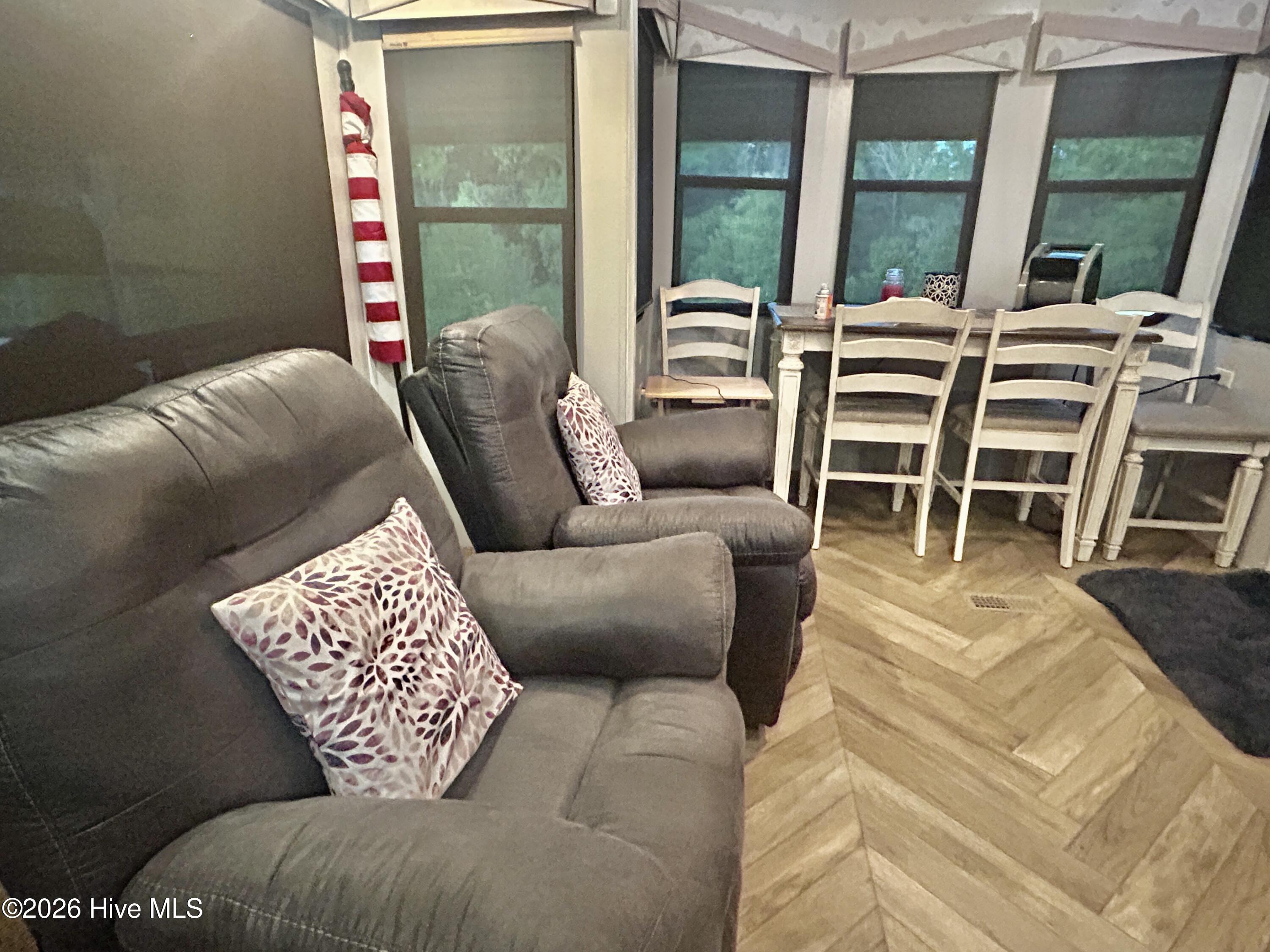 Living area, Cottage camper