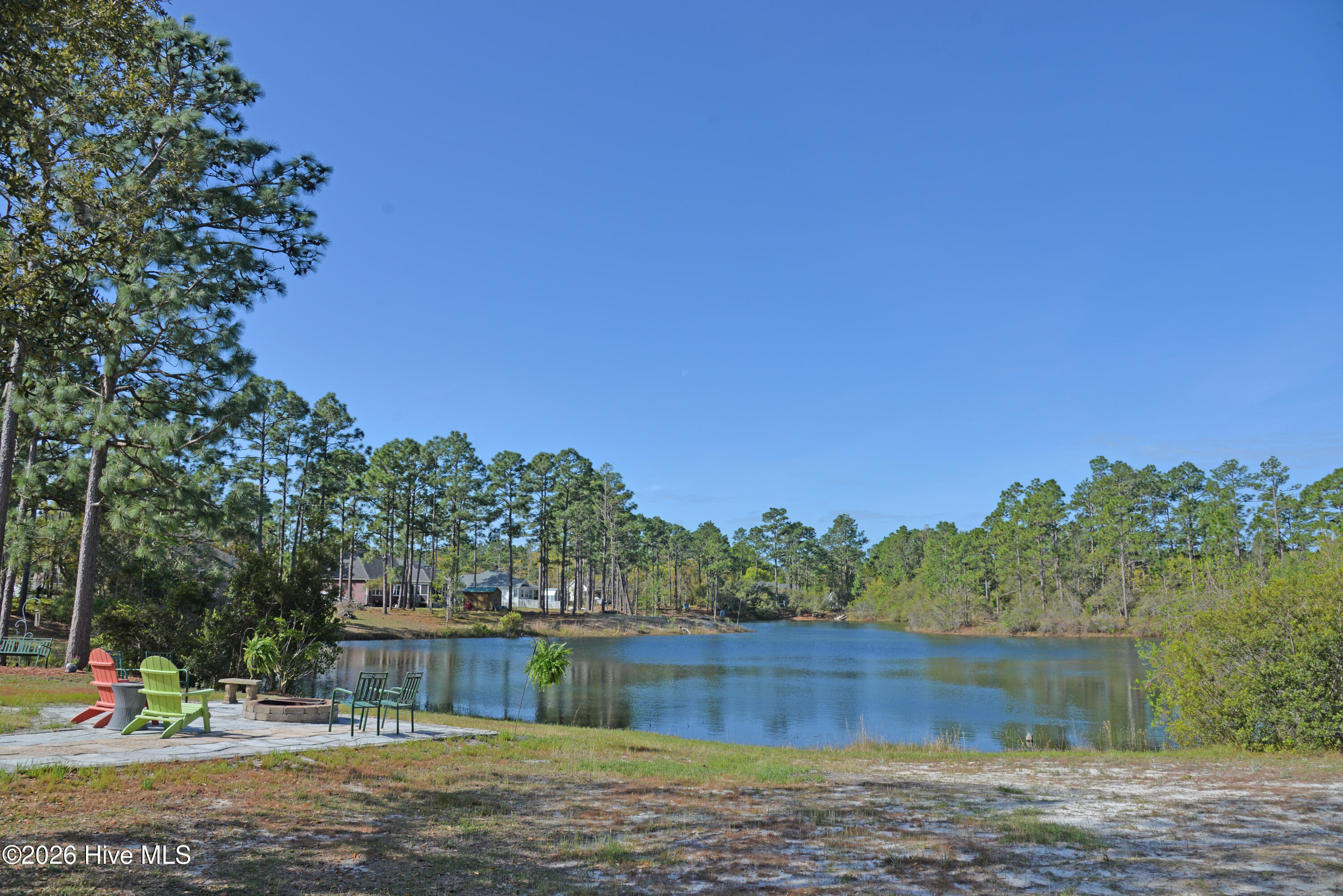 100564925 | Photo 38