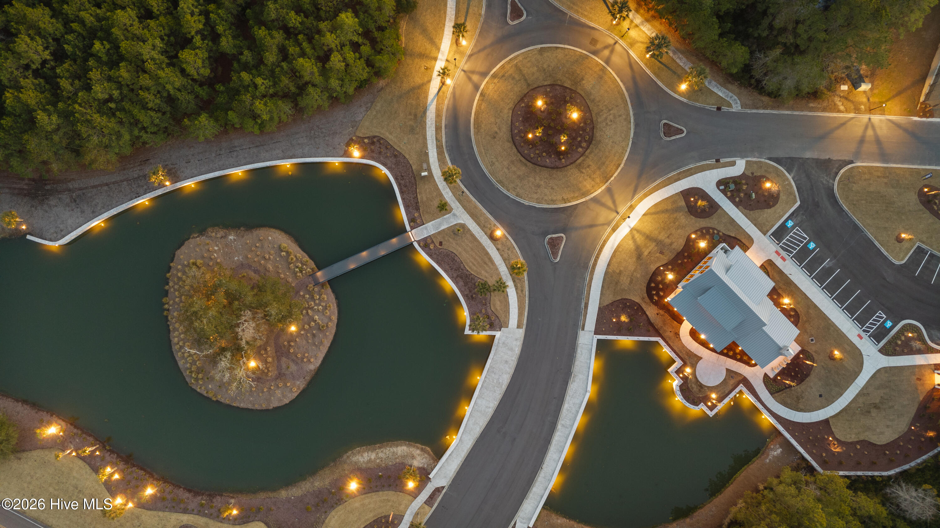 100555741 | Photo 29