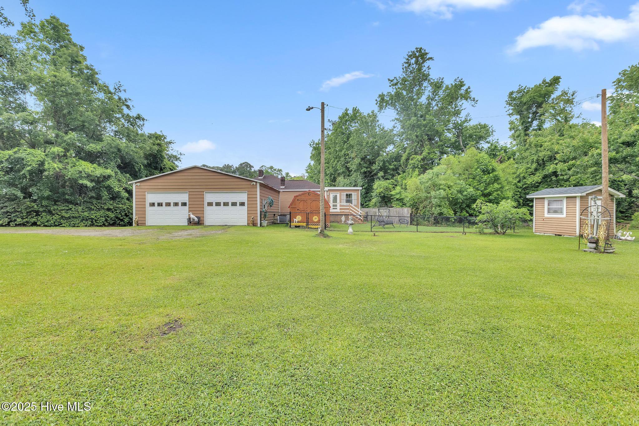 Homes for sale in Morehead City, NC | 2601 Mayberry Loop Rd, Morehead City, NC 28557 | MLS# 100509785