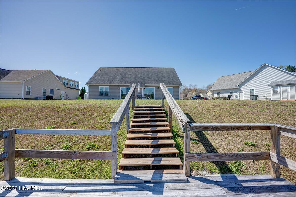 205 Antioch Lakes Road,New Bern