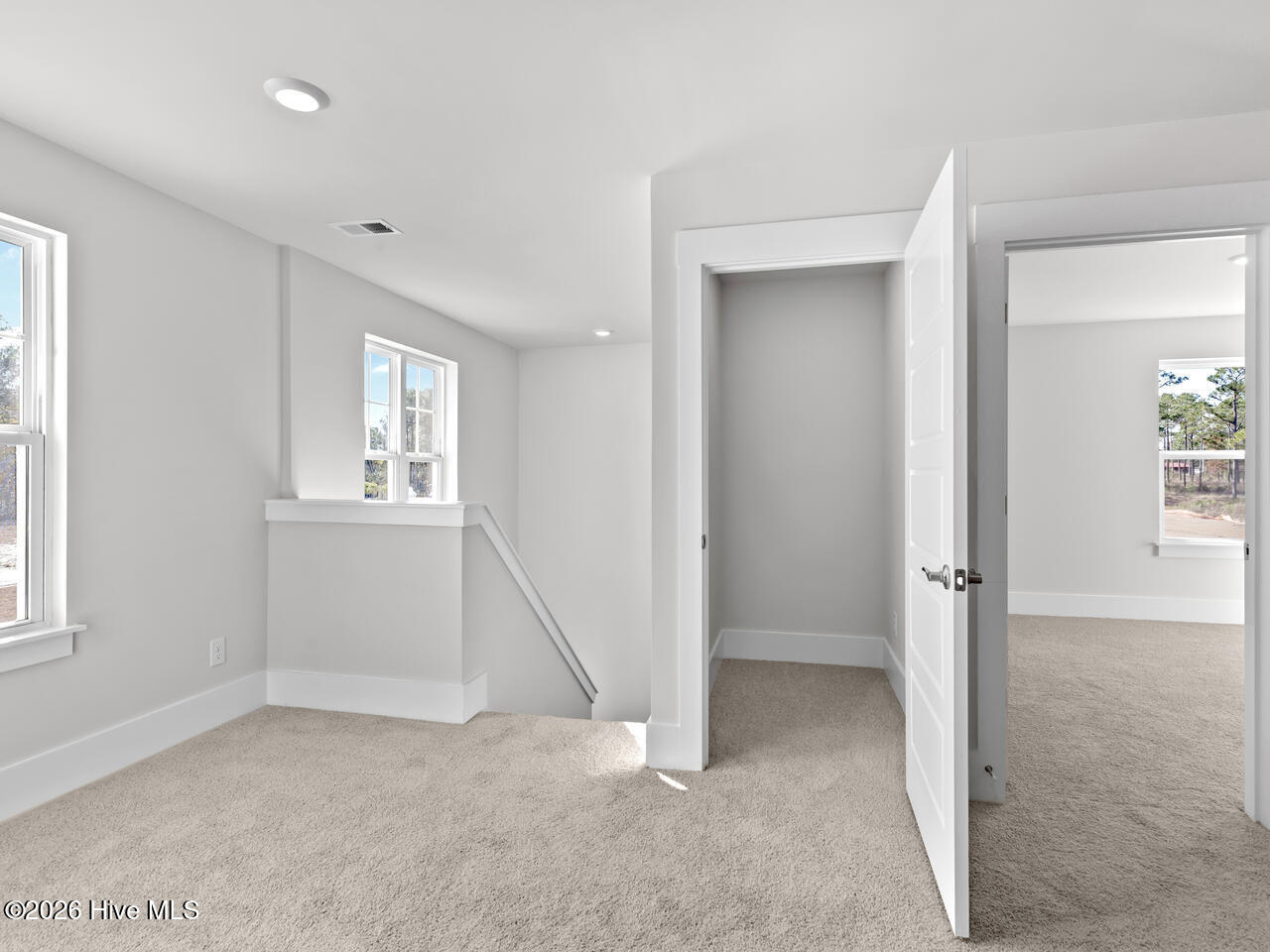 100530535 | Photo 29