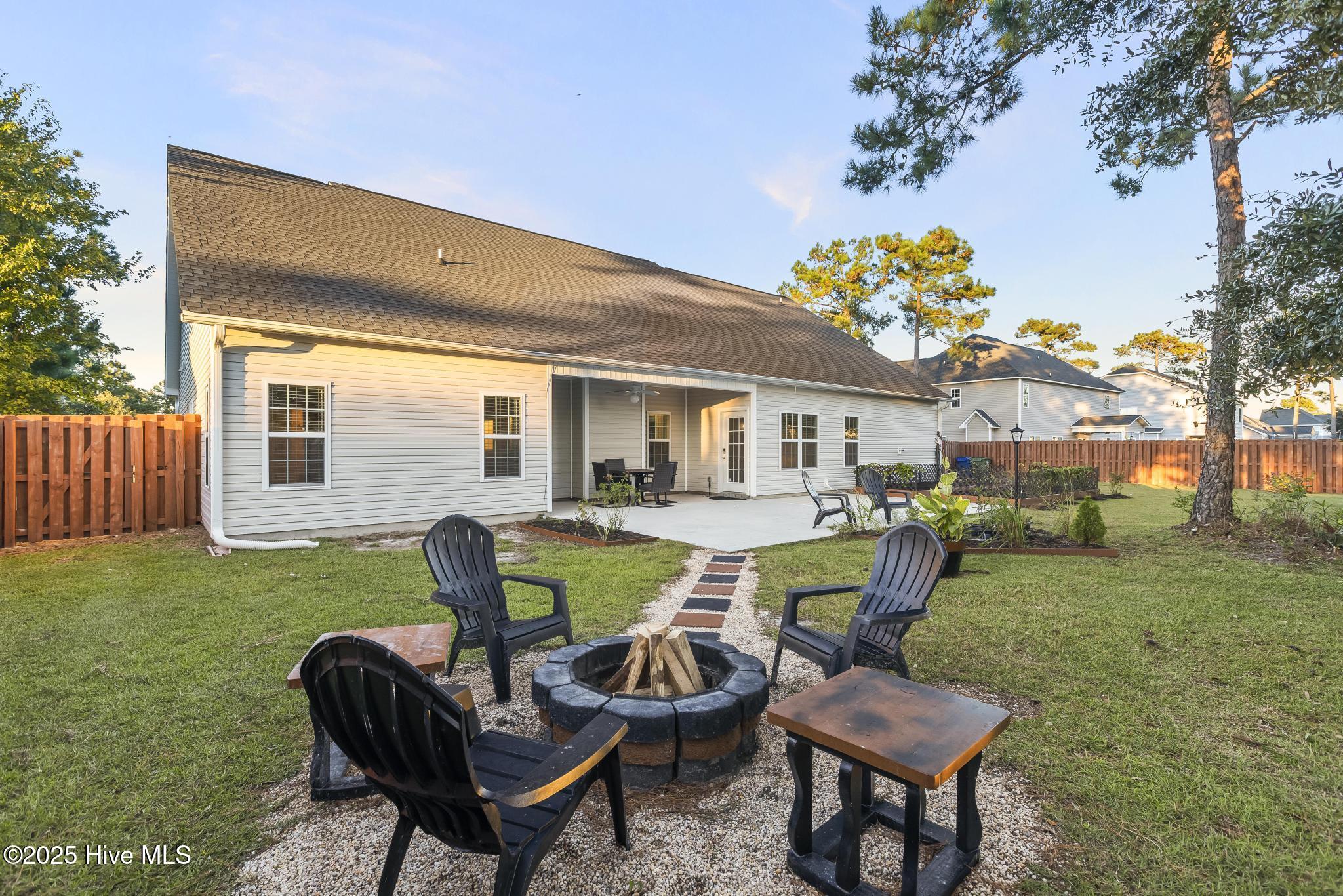 100536910 | Photo 45