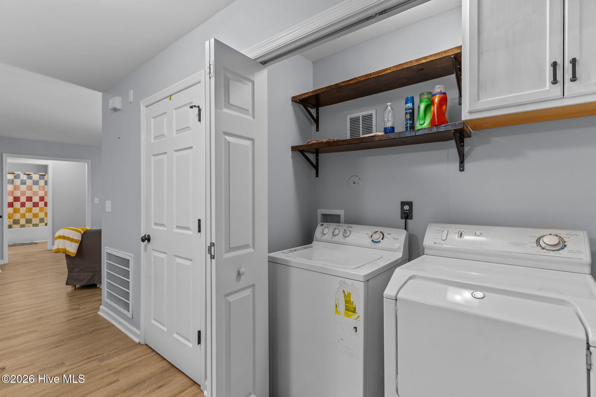 100549050 | Photo 10