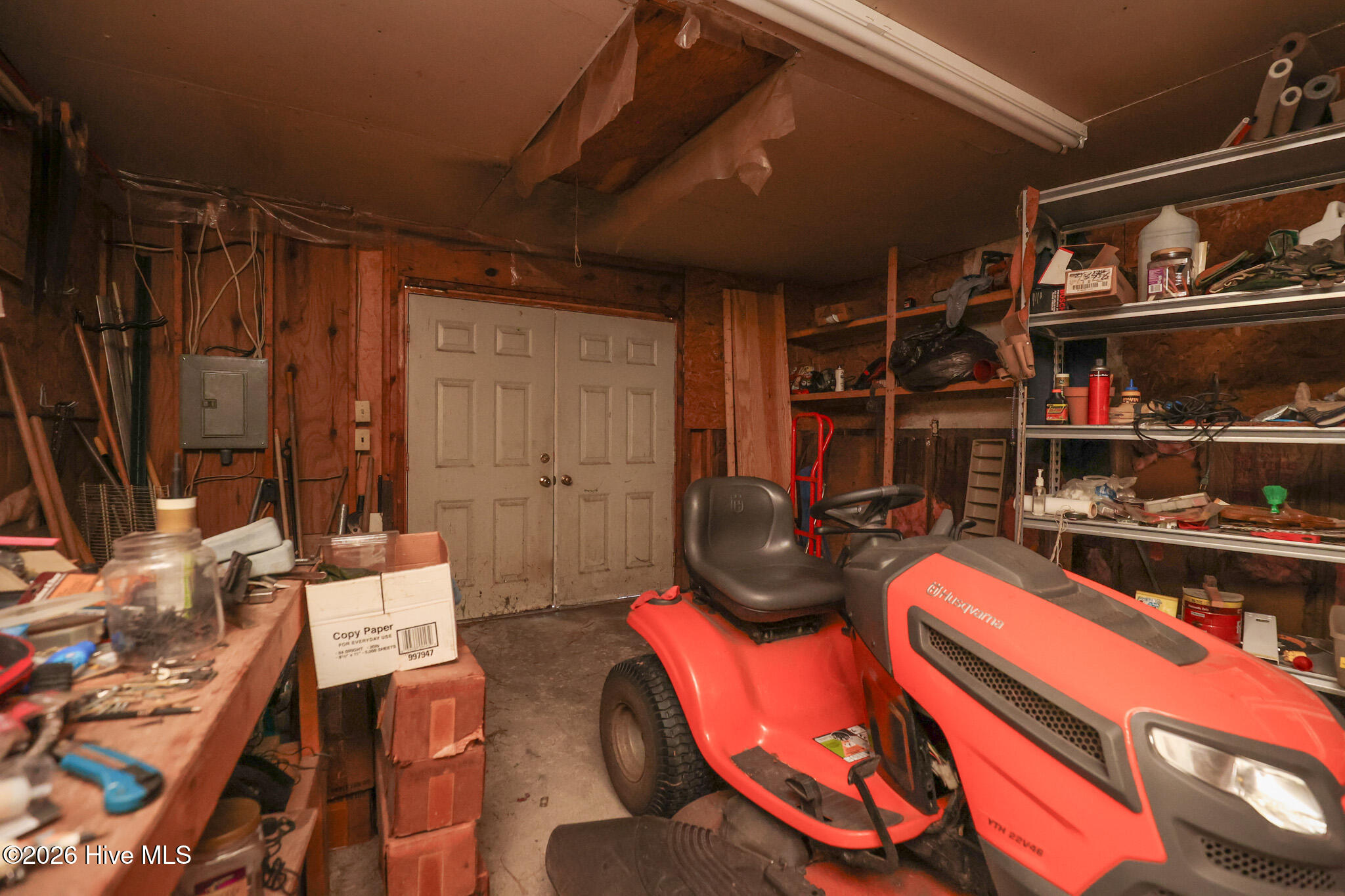 100550482 | Photo 52