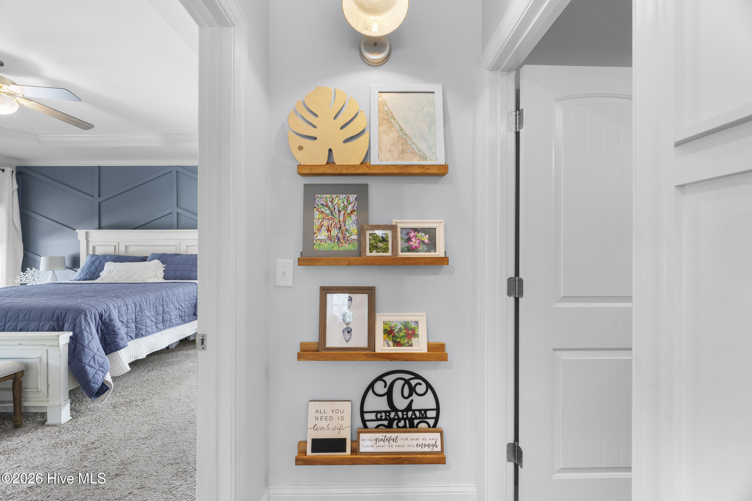 100565893 | Photo 20