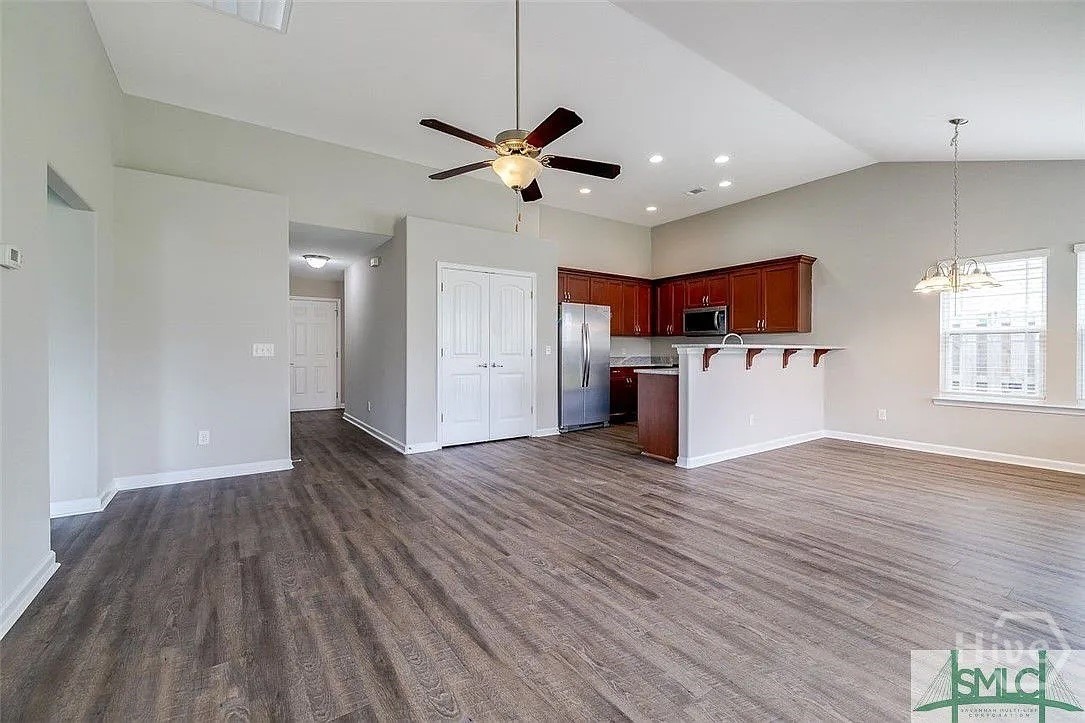 183 Lakepointe Drive, Port Wentworth, GA 31407 Listing Photo  3