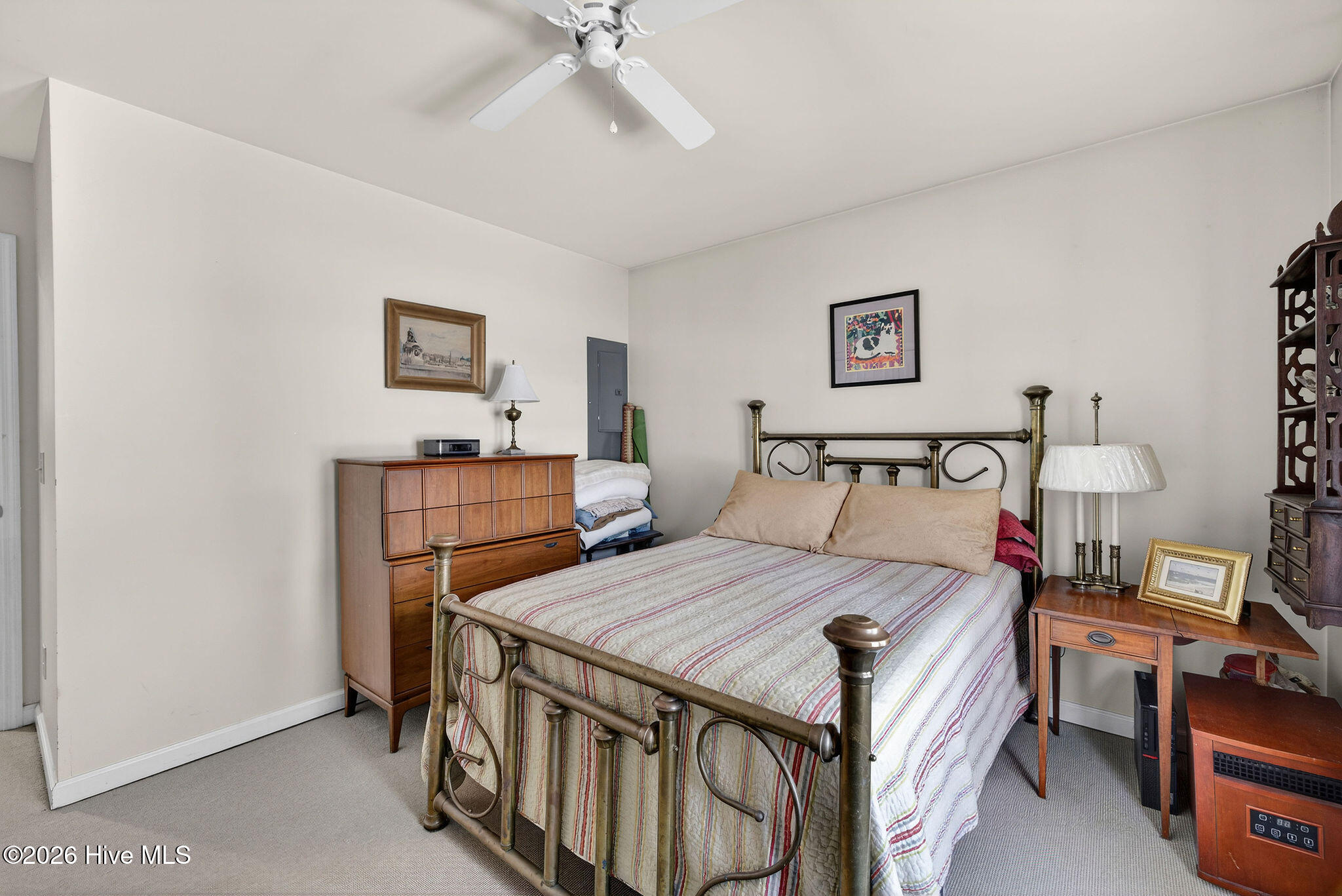 100556550 | Photo 25