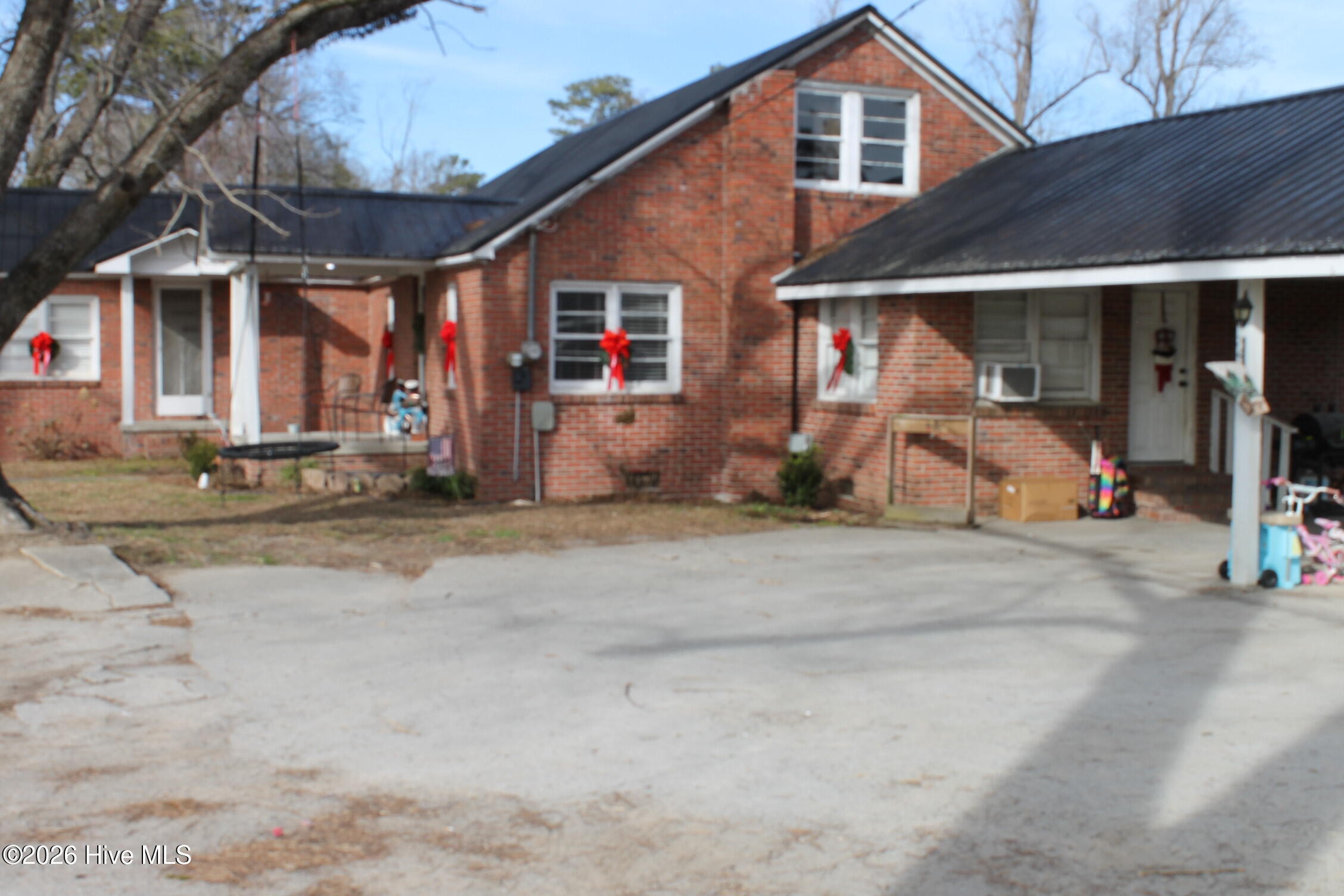 100550338 | Photo 10