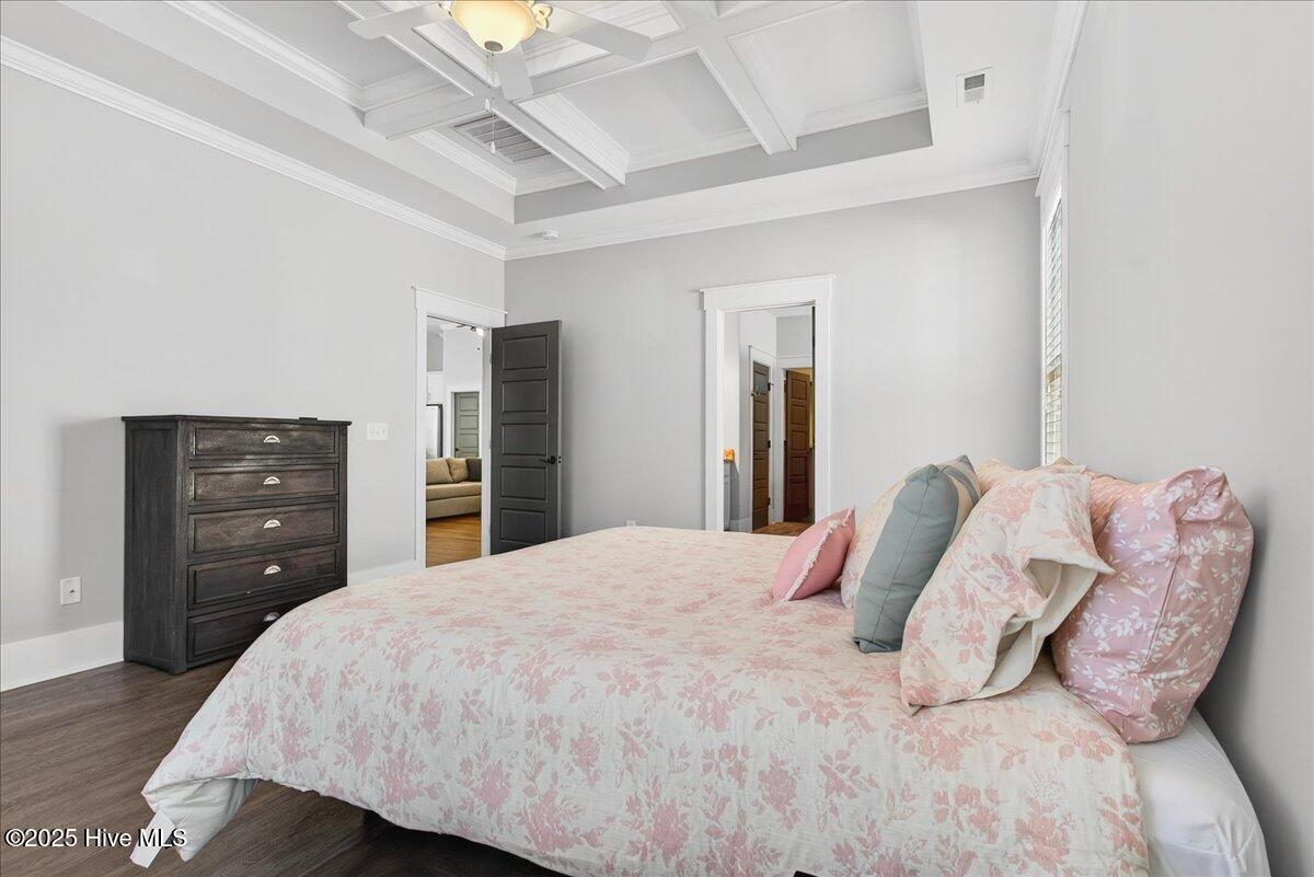 100541370 | Photo 31