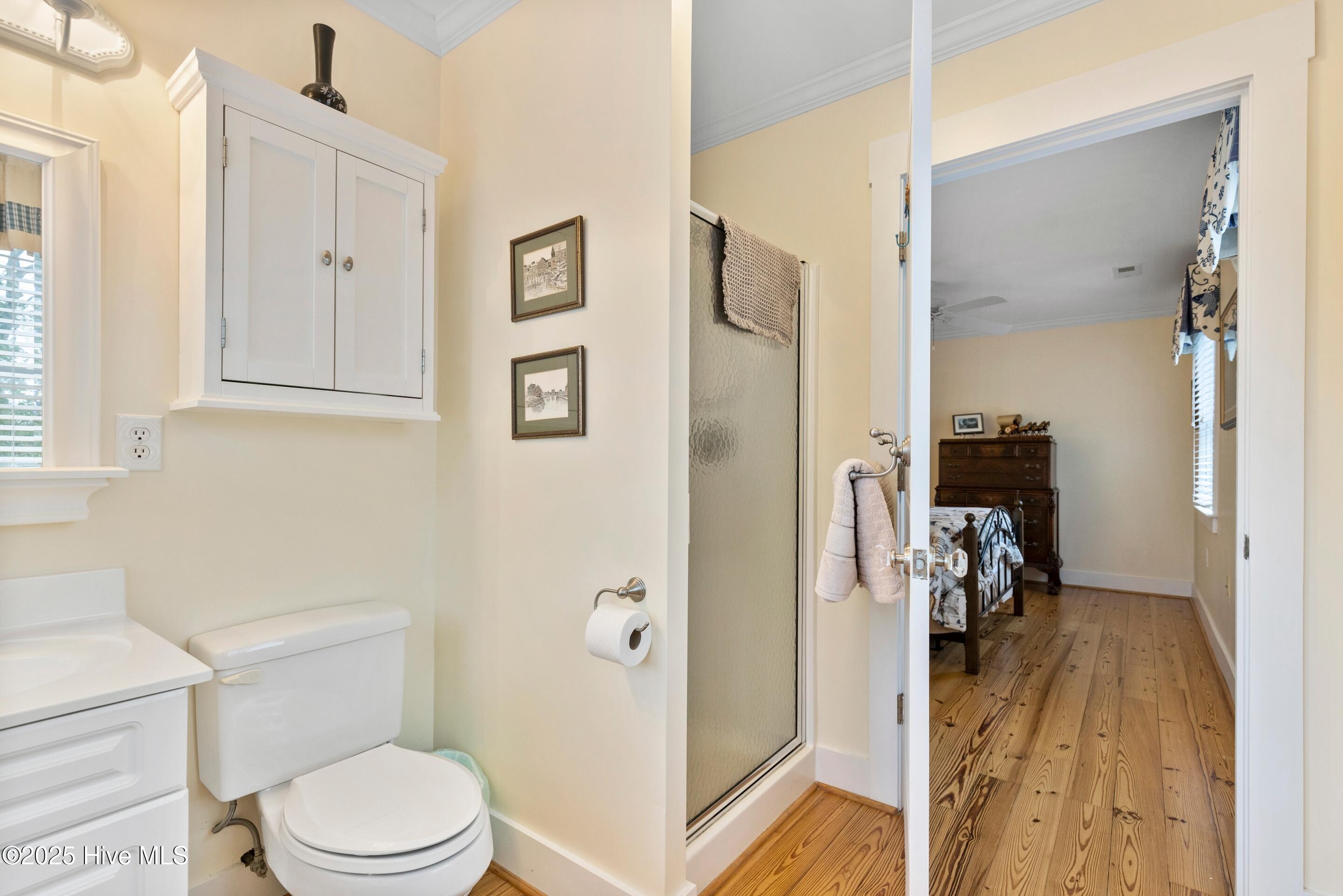 100544140 | Photo 57