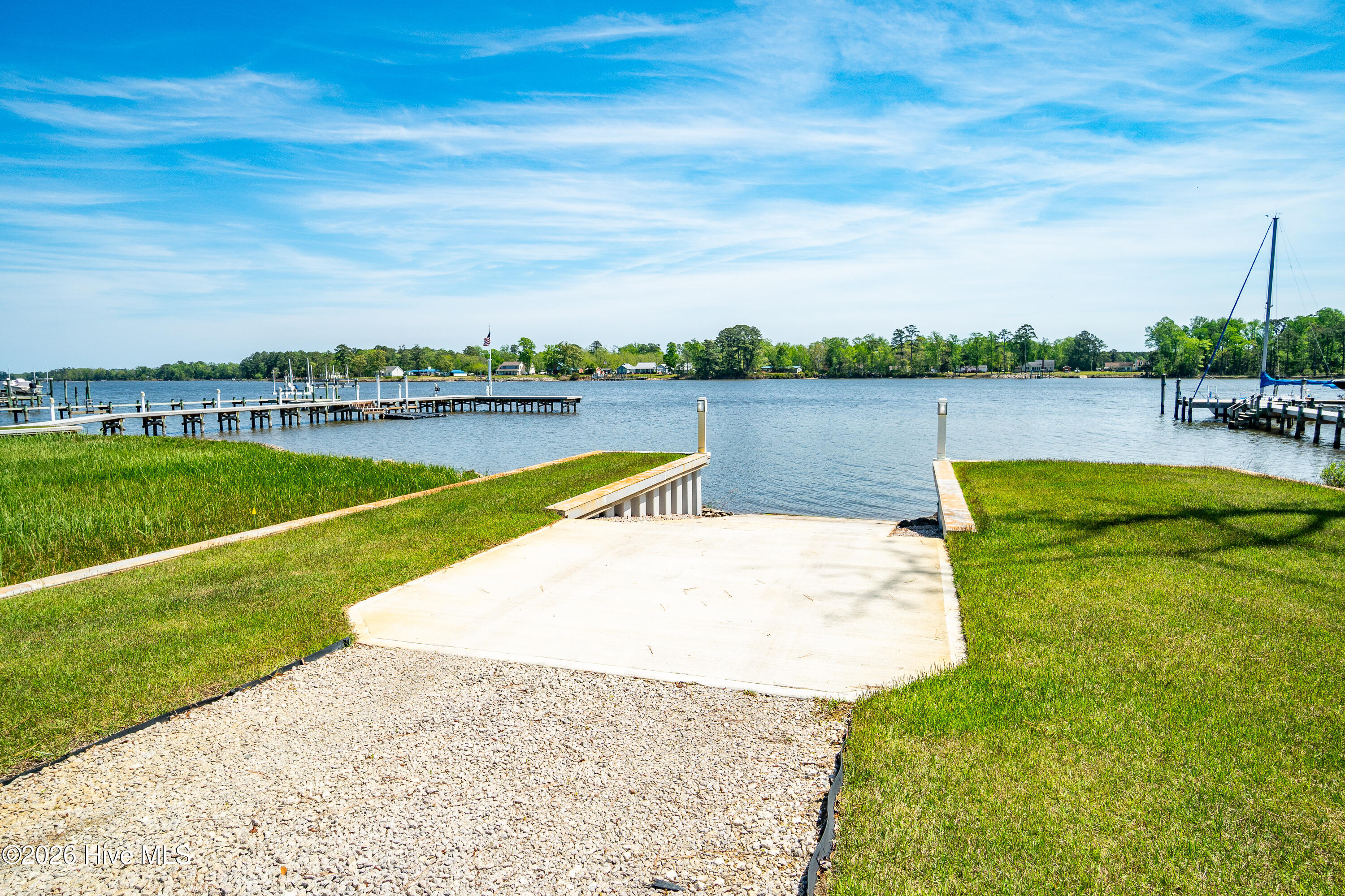 BOAT RAMP