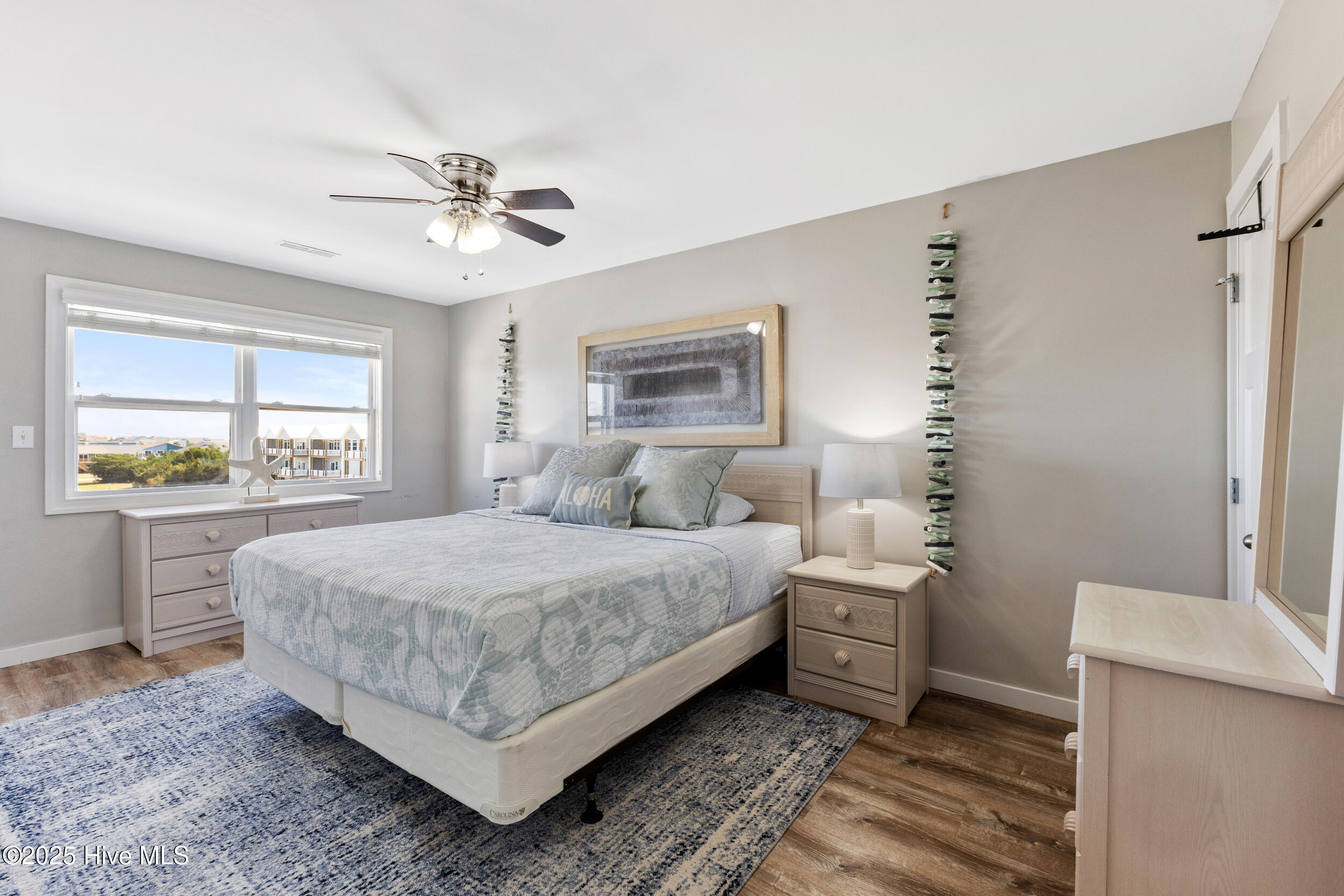 100532541 | Photo 22