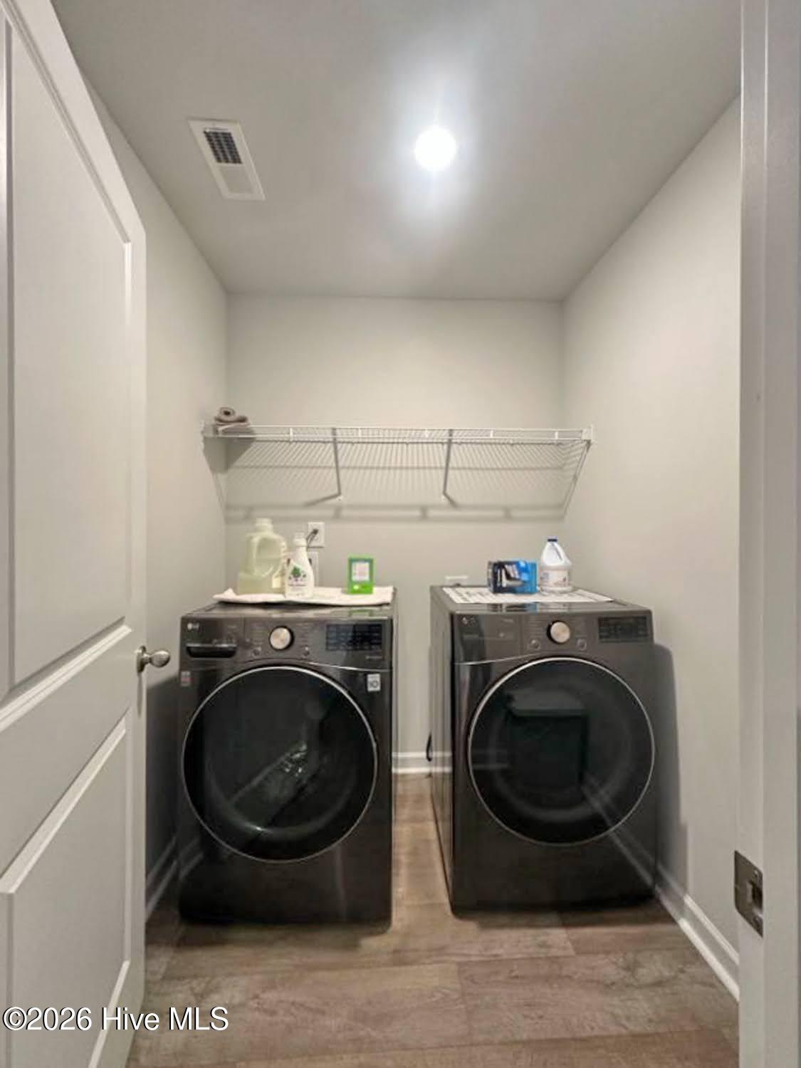 100552647 | Photo 15