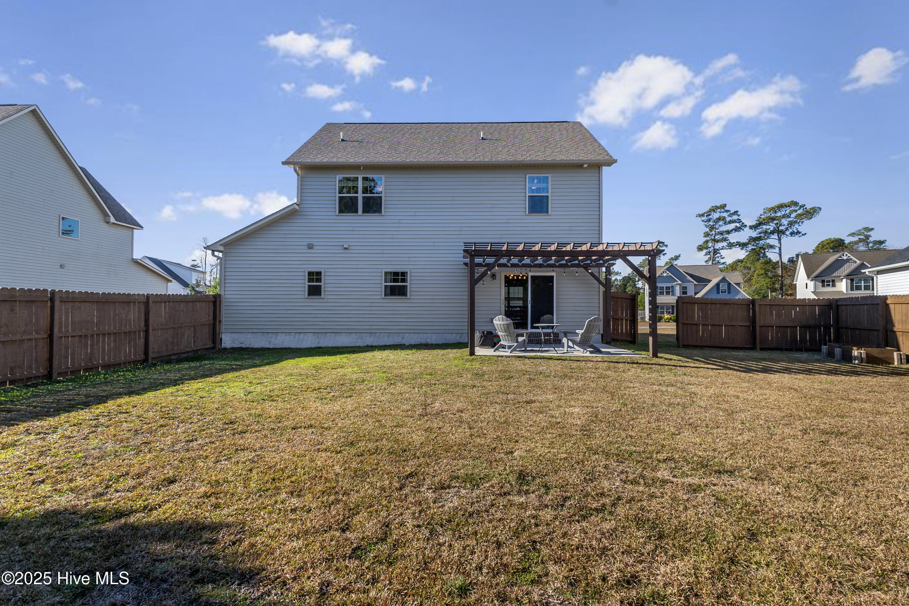 100569924 | Photo 39