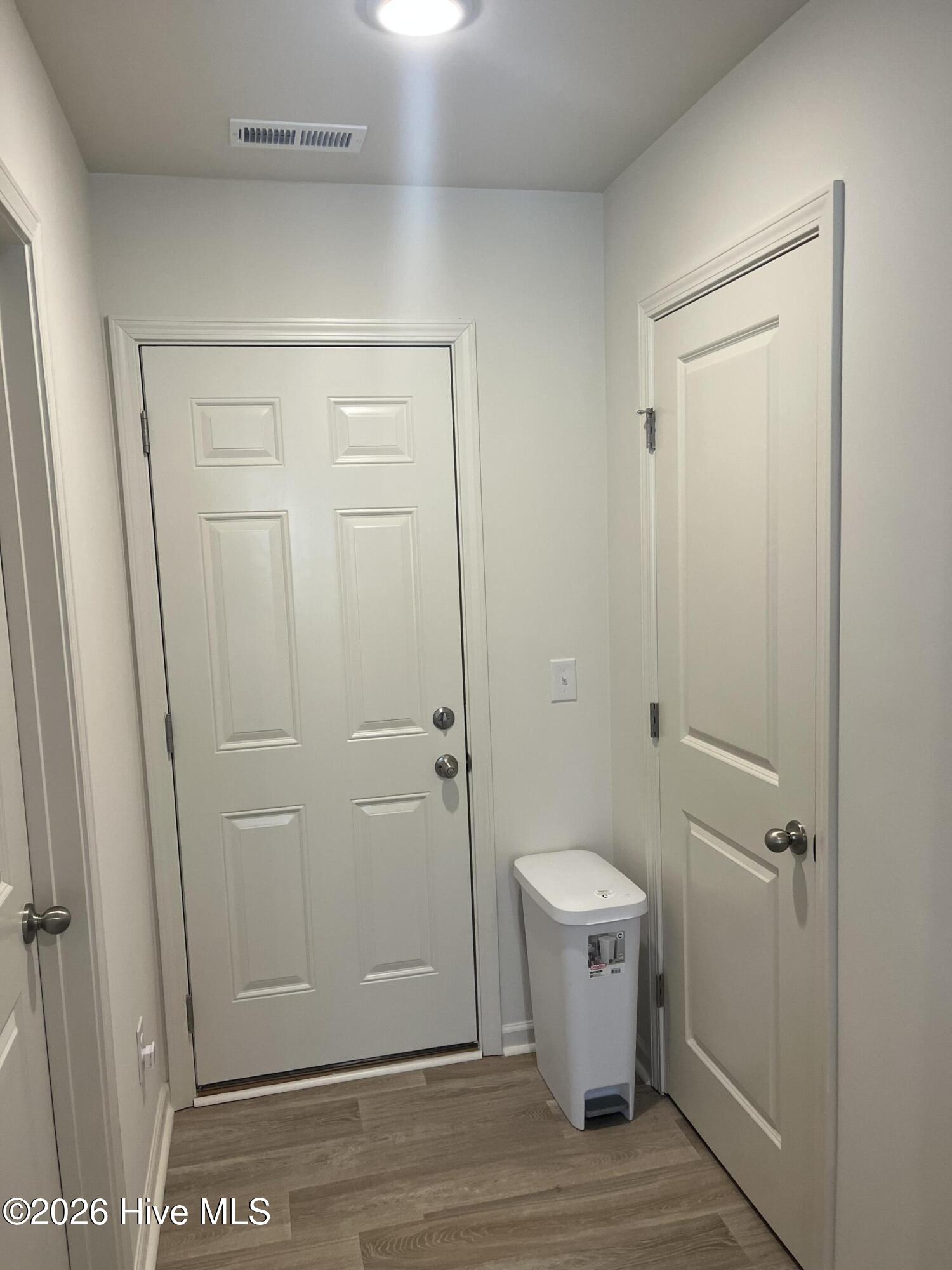 100556275 | Photo 19