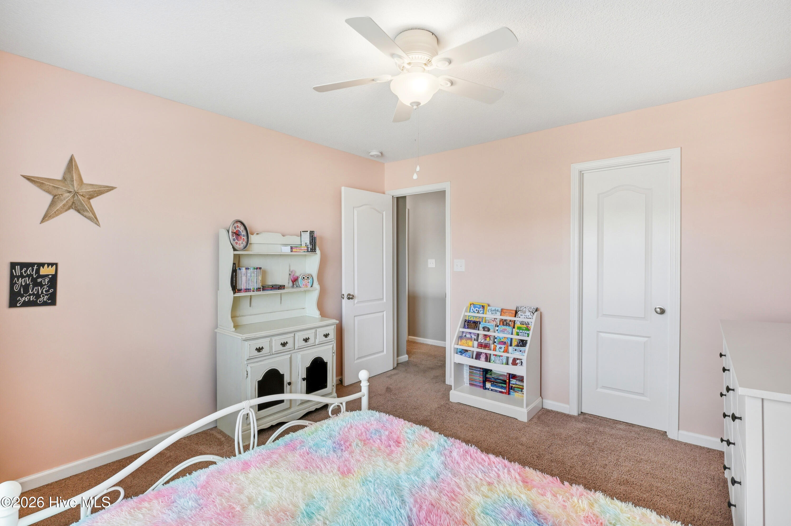 100565426 | Photo 36