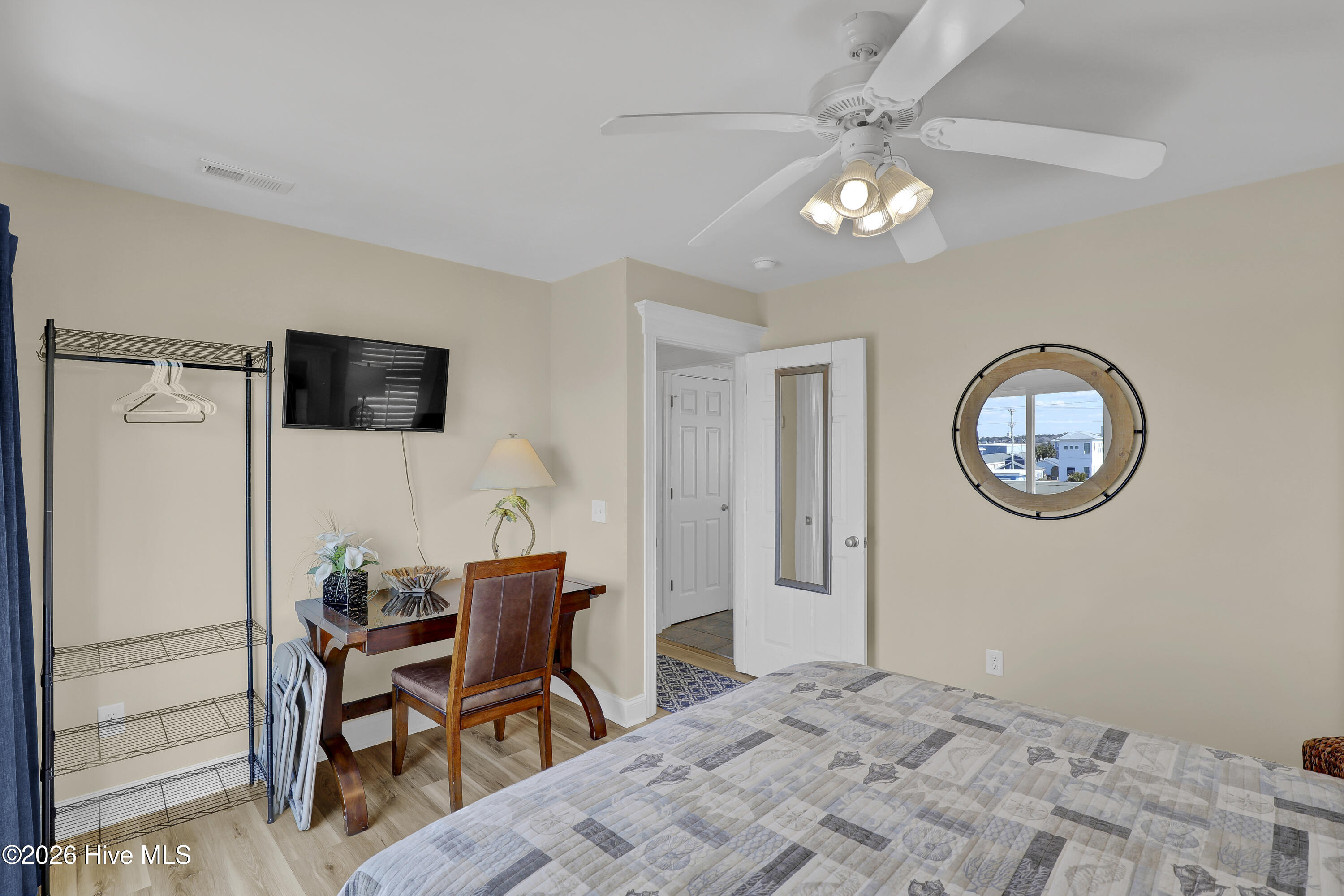 100556575 | Photo 33