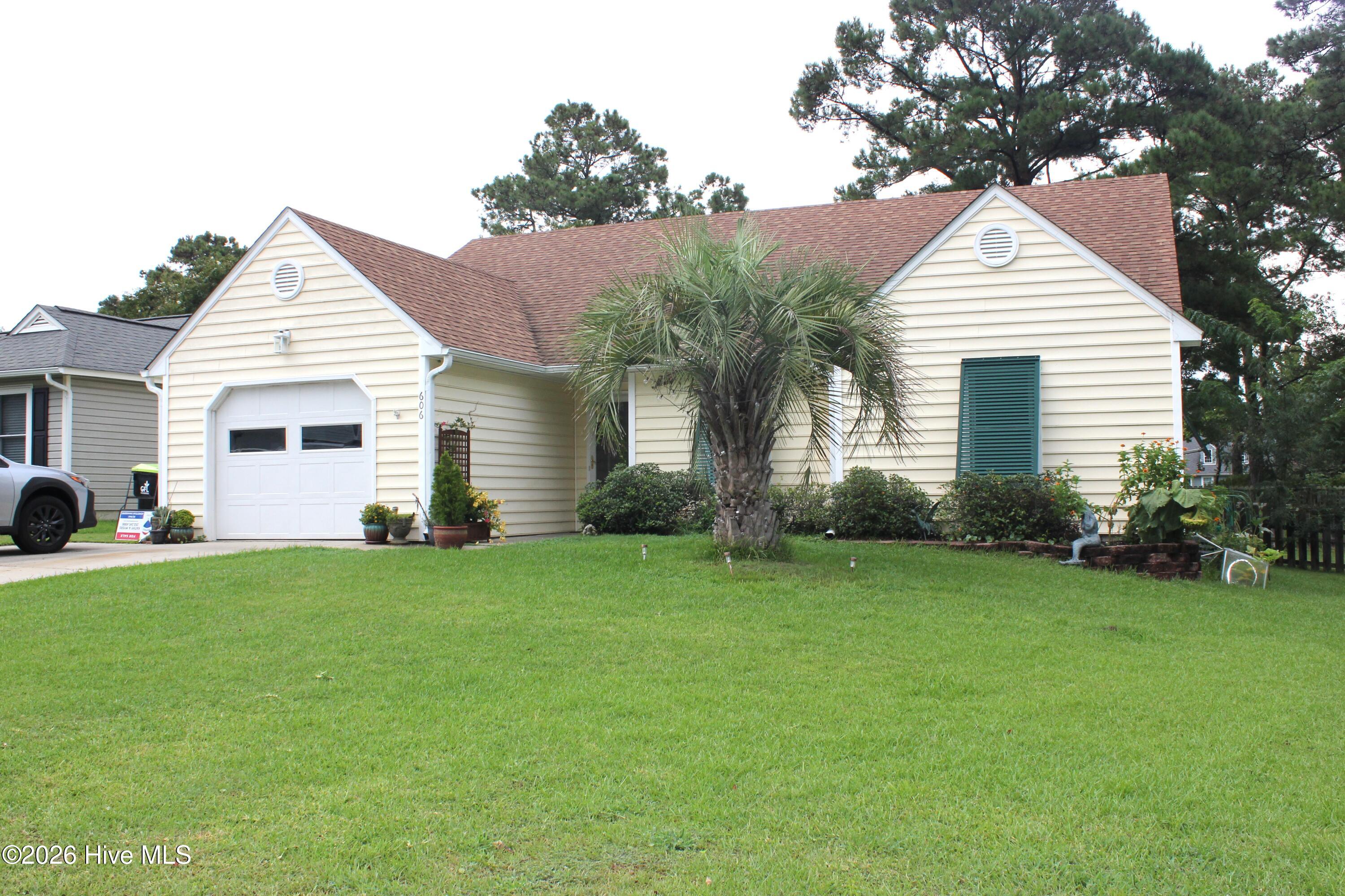 1st image of 606 Barbour Rd, Morehead City, NC 28557 | MLS# 100598283
