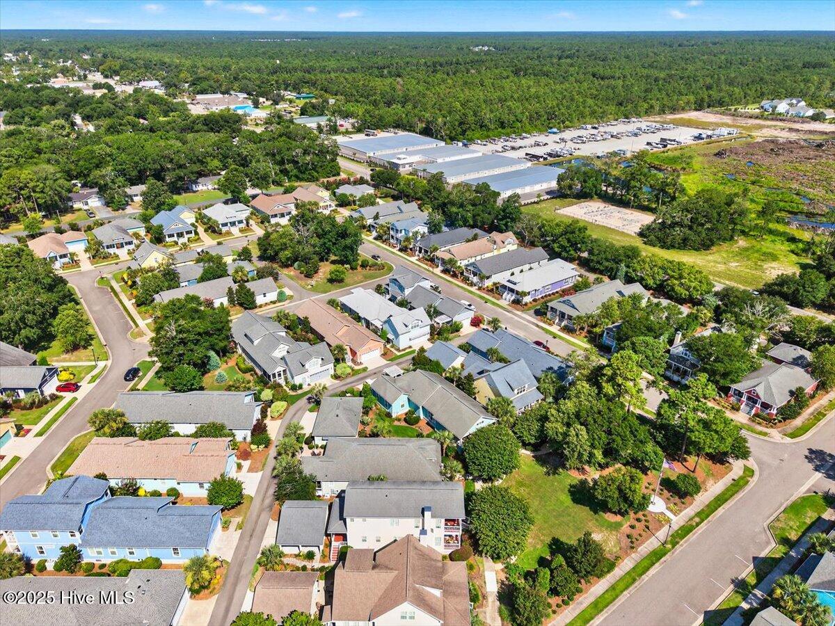 100518883 | Photo 51