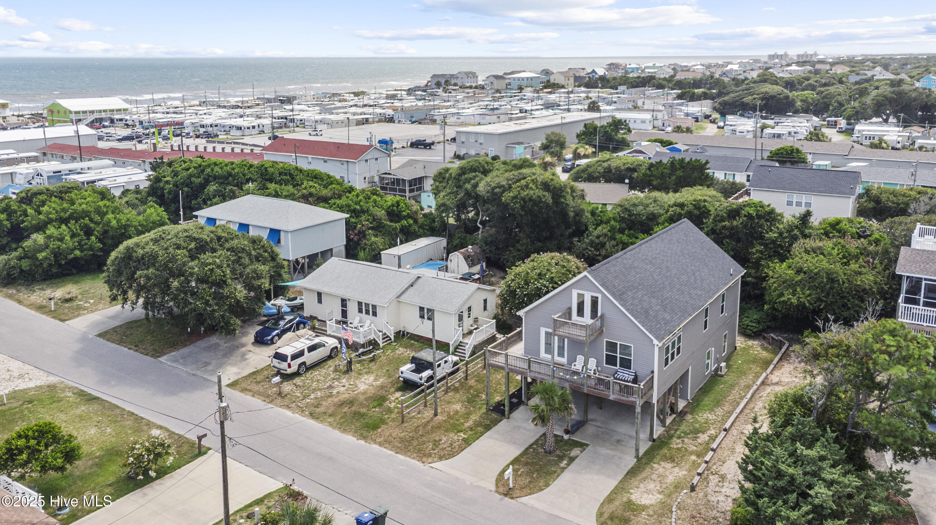 100520173 | Photo 63