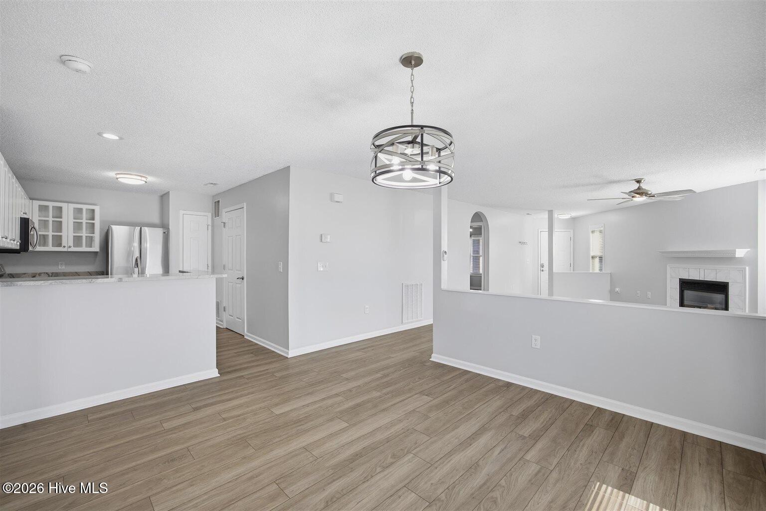 100554604 | Photo 20