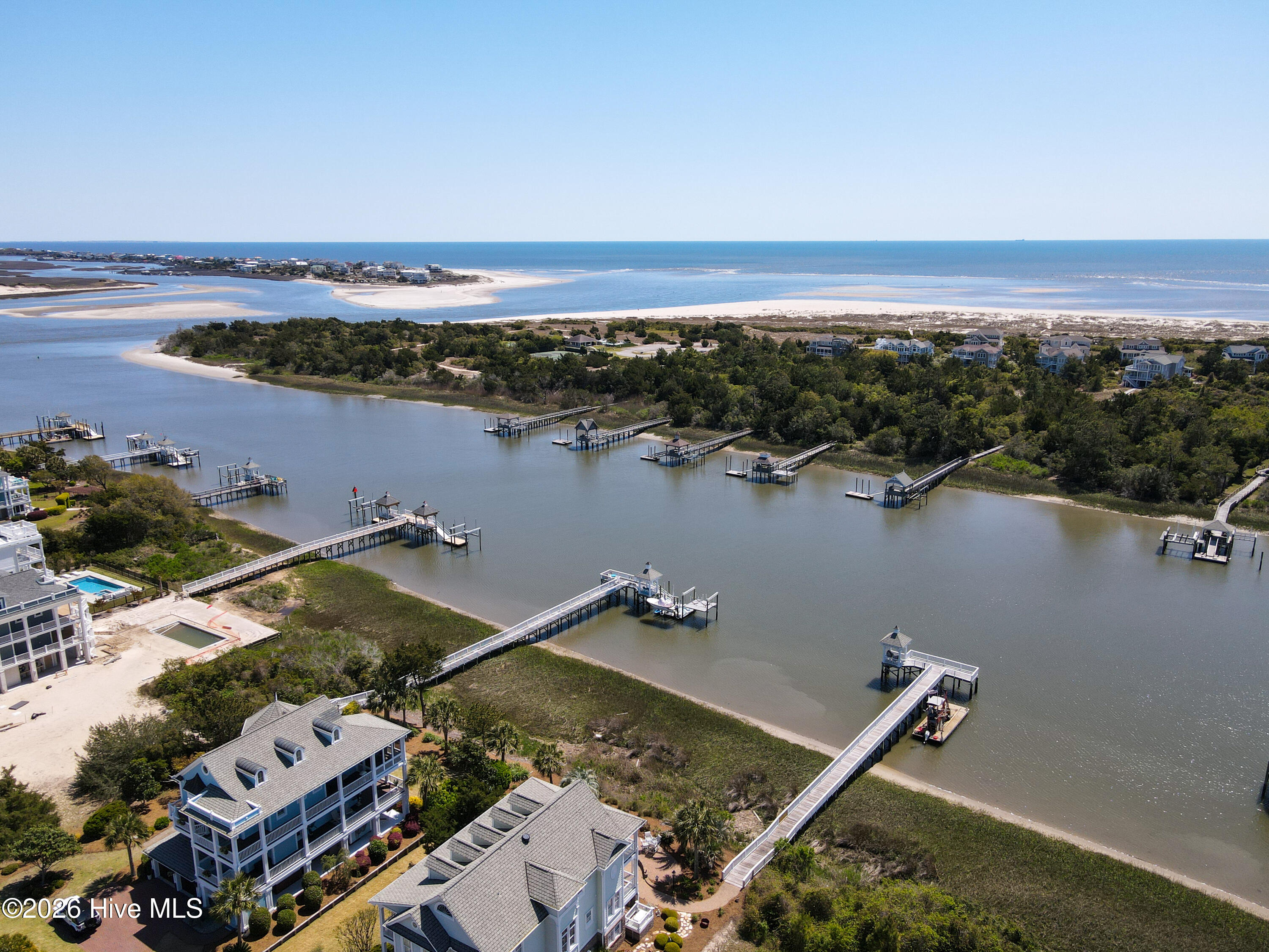 100559095 | Photo 14